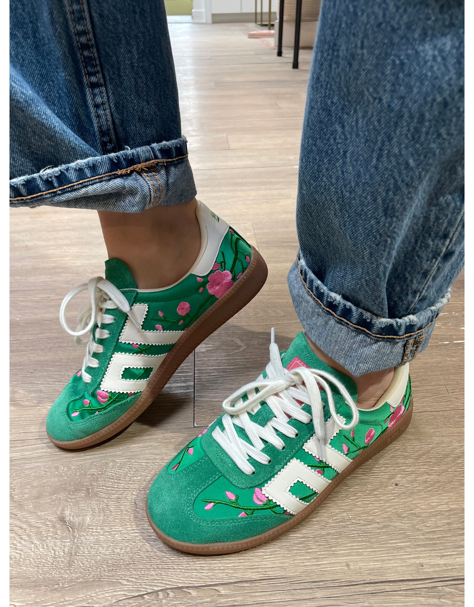 Gola Back 70 - Ghost (Green Satin - Flowers)