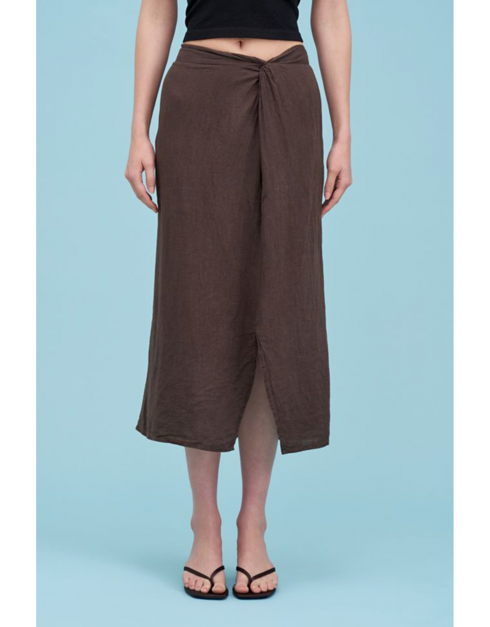 Astrid Astrid - Midi Length Skirt (Brown)