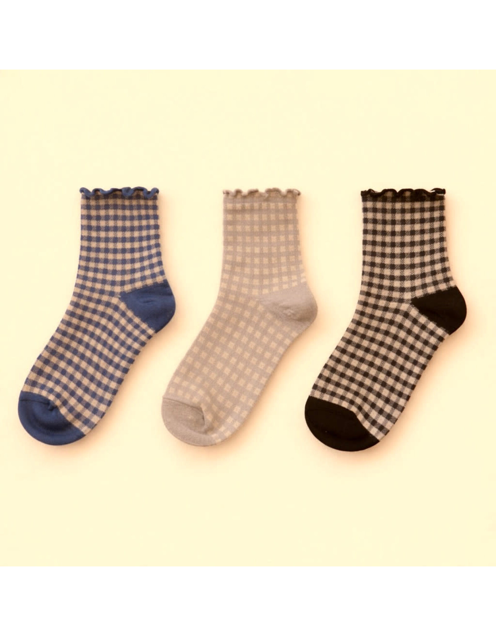Pika & Bear Pika & Bear - "Lazy J" Waffle Gingham Ankle Socks with Ruffled Edge (3 pack)