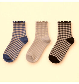Pika & Bear Pika & Bear - "Lazy J" Waffle Gingham Ankle Socks with Ruffled Edge (3 pack)