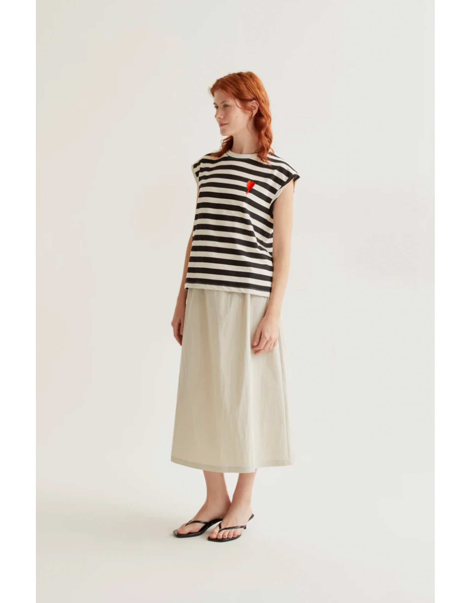 Compania Fantastica Compania Fantastica -  Striped Top with Tulip Embroidery (Black / White)