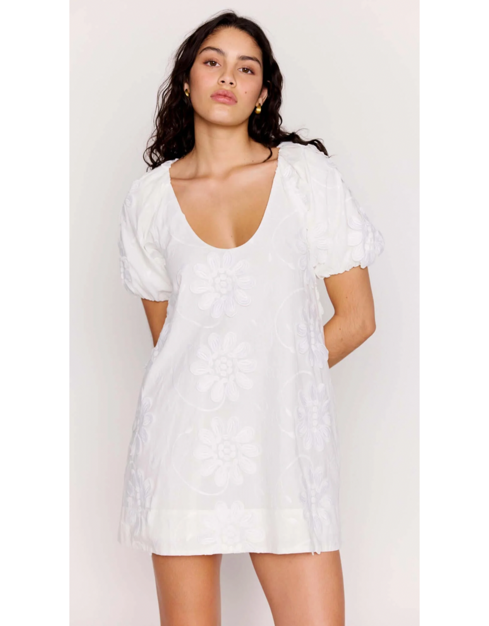 Mink Pink Mink Pink - Alessia Smocked Mini Dress (White)