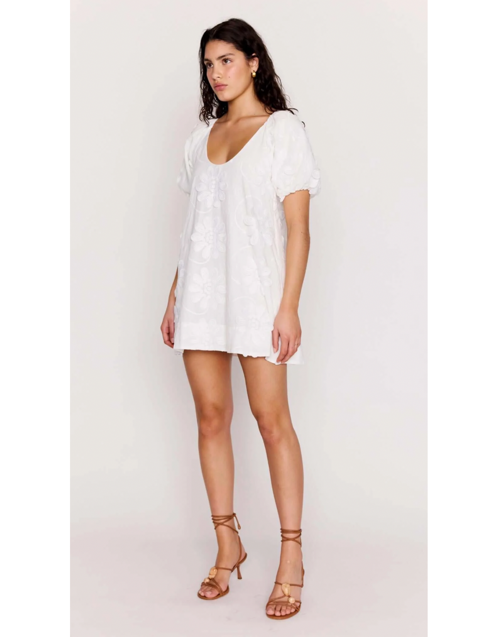 Mink Pink Mink Pink - Alessia Smocked Mini Dress (White)