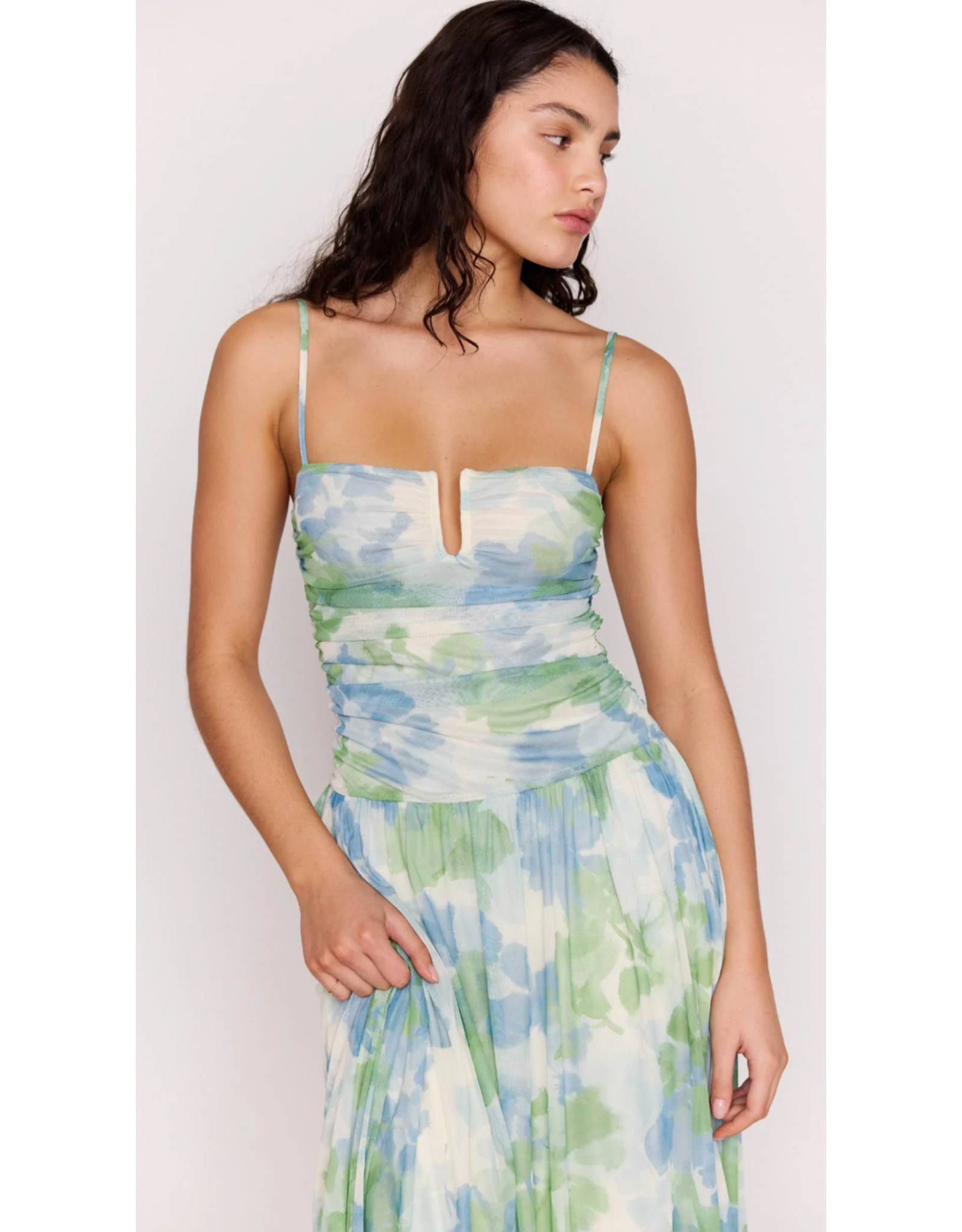 Mink Pink Mink Pink - Carrie Mesh Maxi Dress (Watercolour Floral)