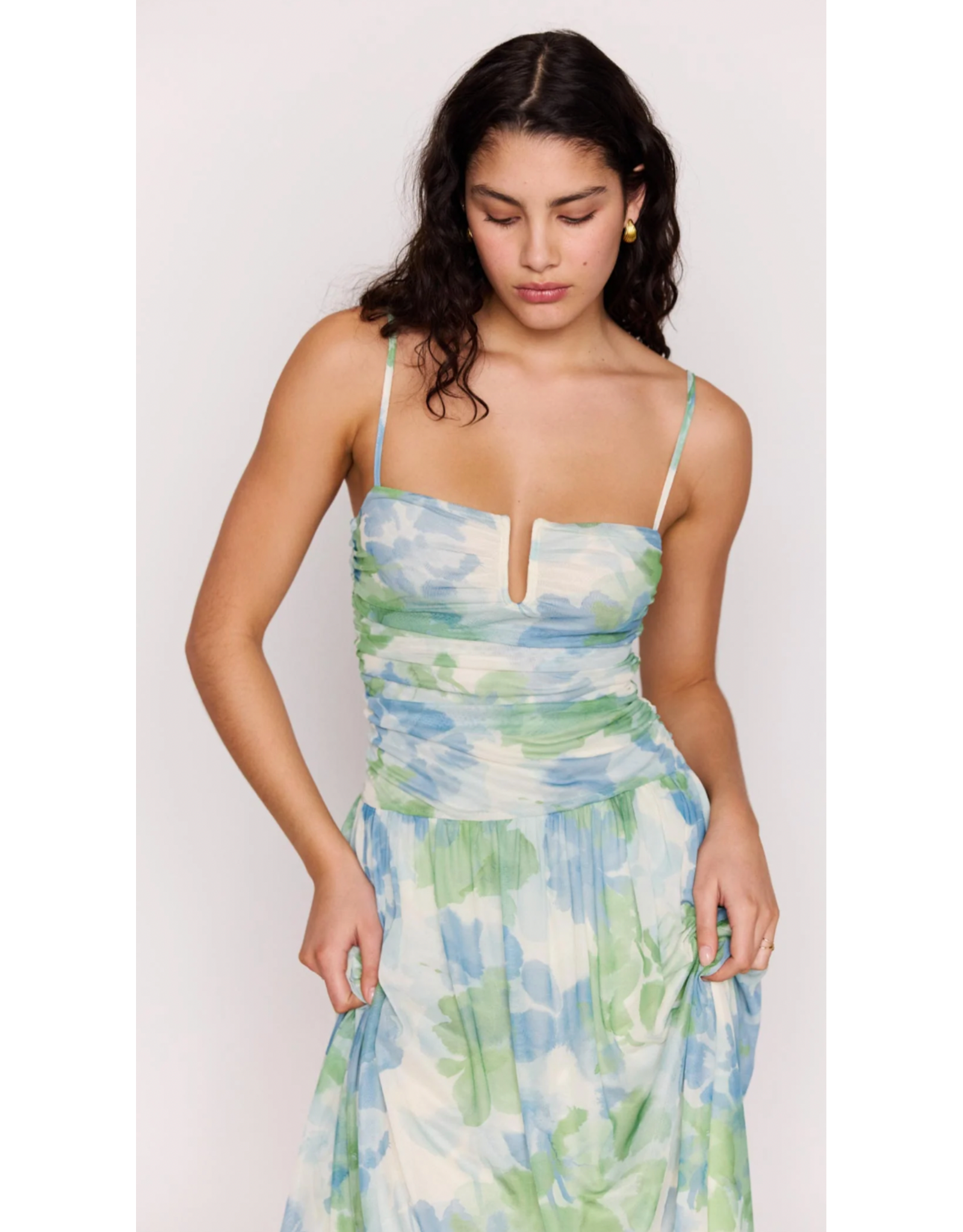 Mink Pink Mink Pink - Carrie Mesh Maxi Dress (Watercolour Floral)