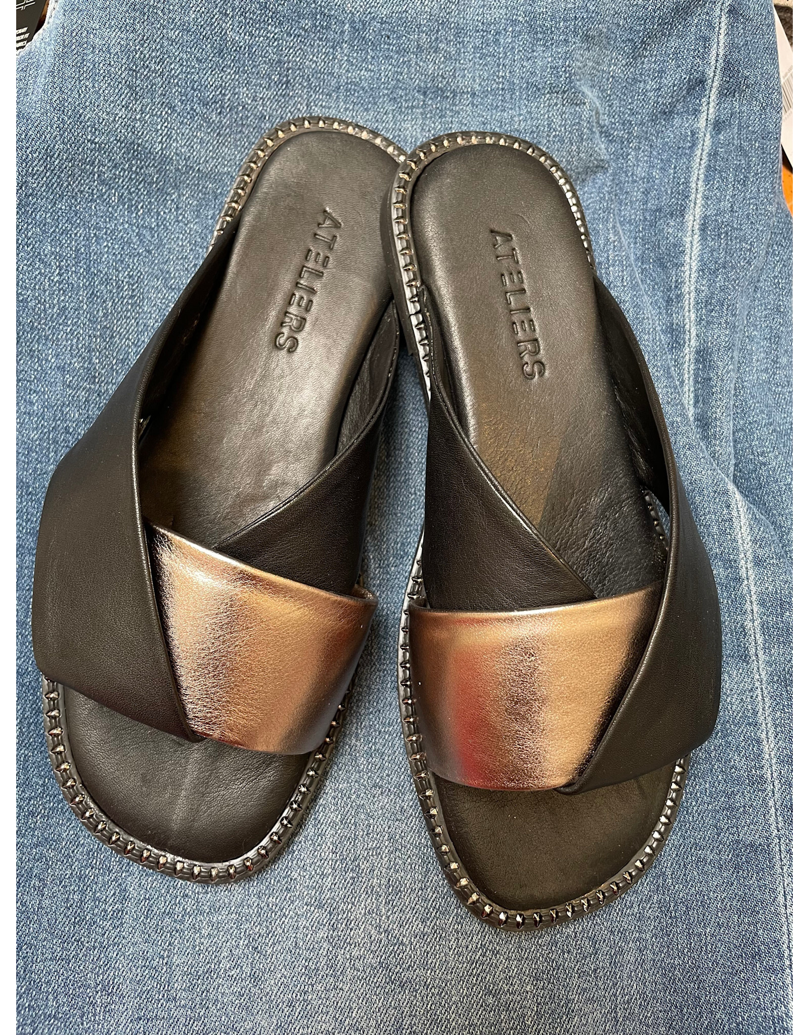 Ateliers Ateliers - Fausto Leather Slide (Black)
