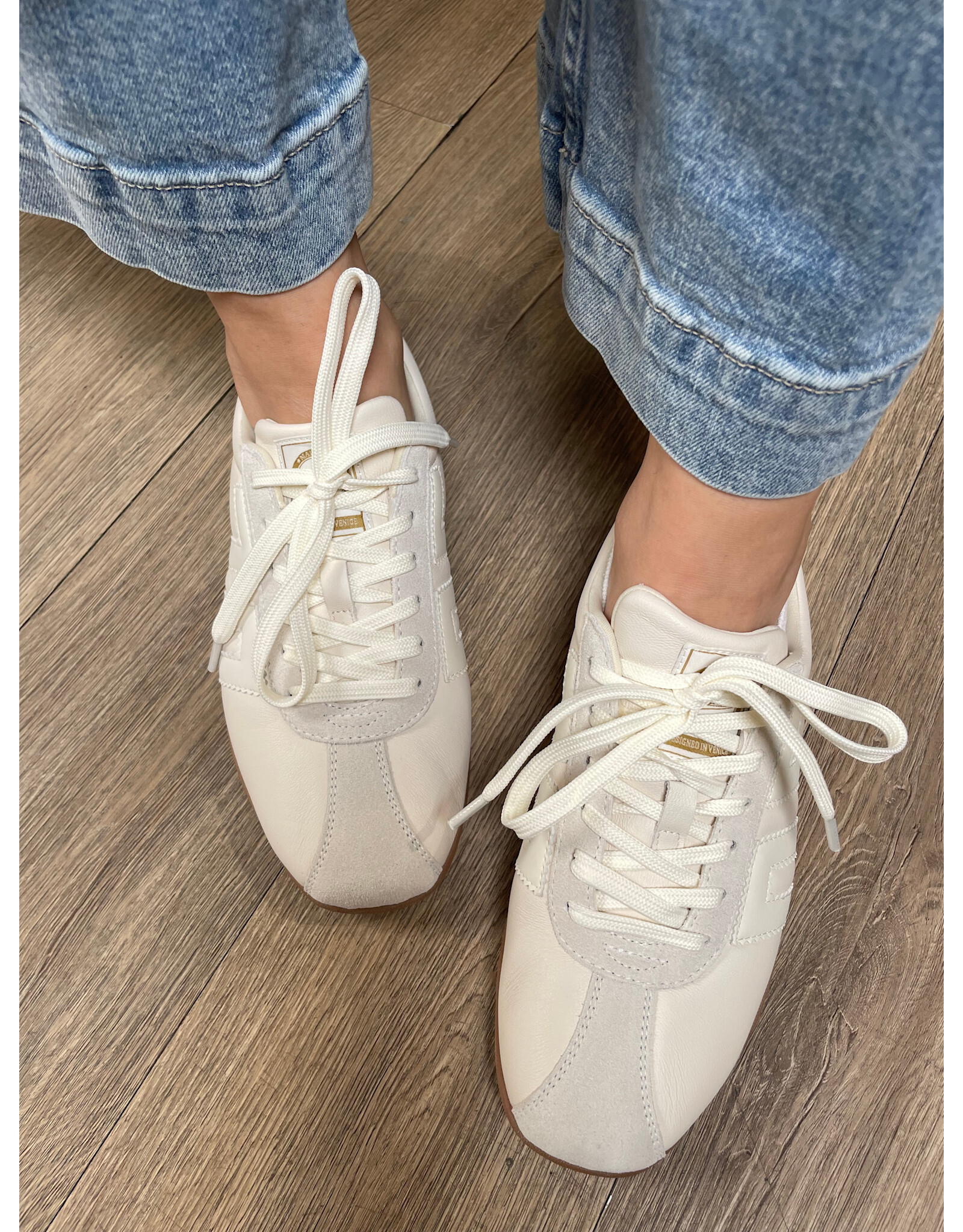 Back 70 Back 70 - Boxeur (Milk - Leather)