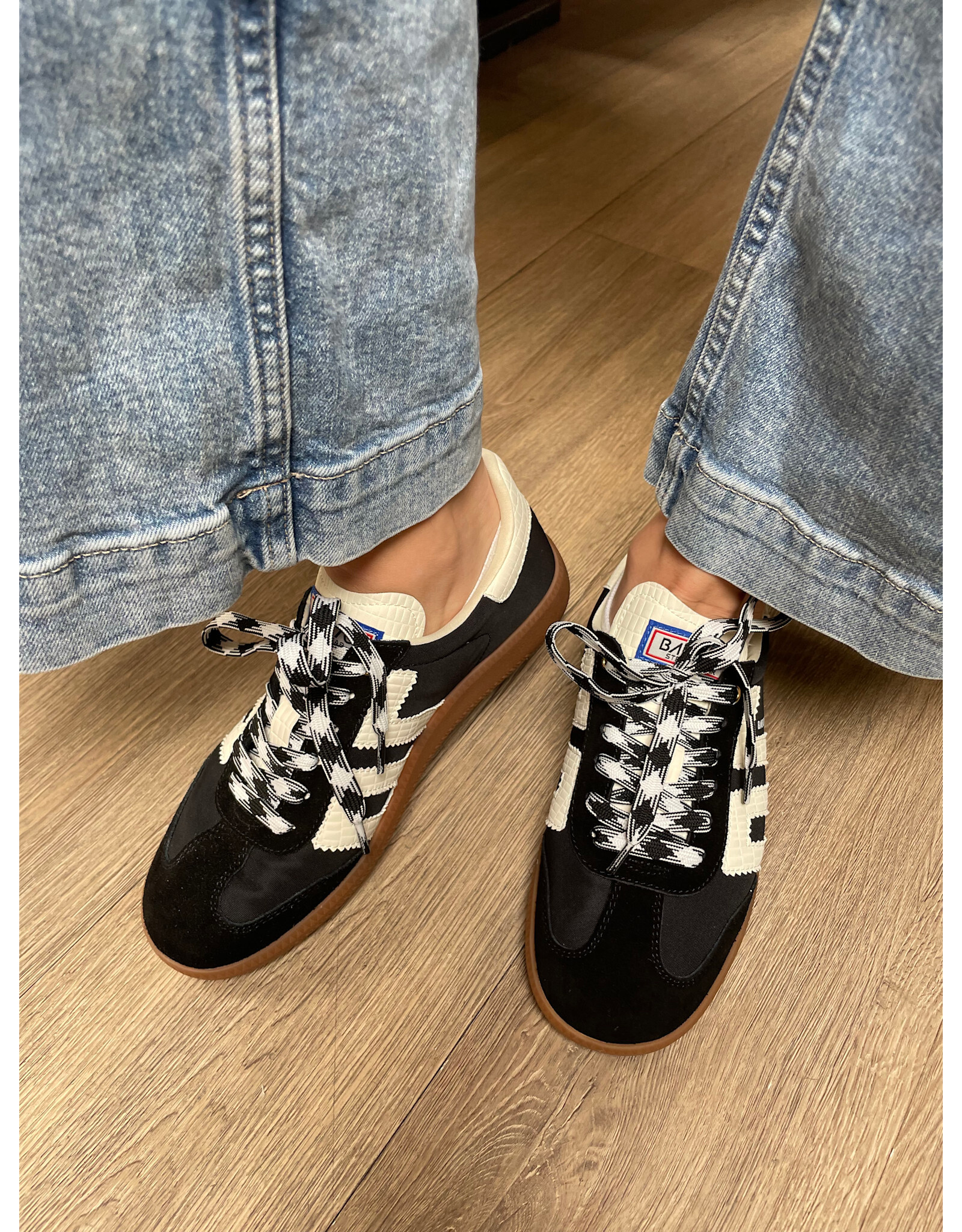 Back 70 Back 70 - Ghost (Black)