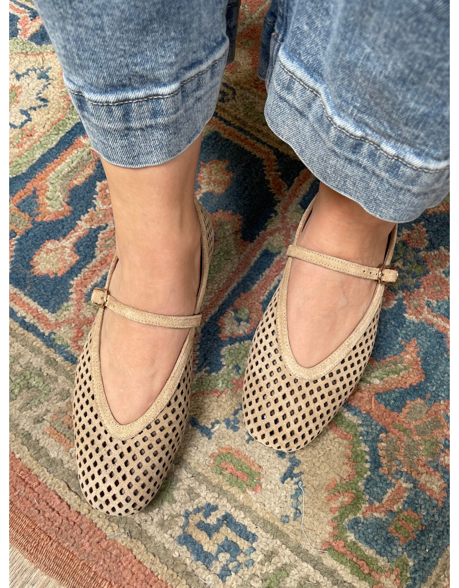 Ateliers Ateliers - Sian Perforated Mary-Jane Flat (Sand)