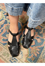 Ateliers Ateliers - Sinela Leather Fisherman Sandal (Black)