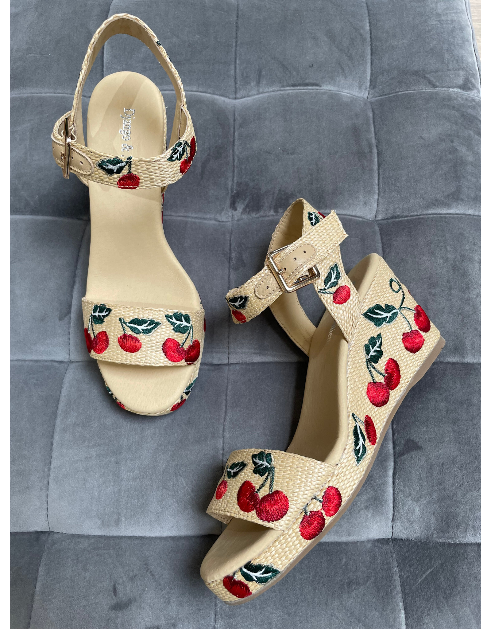 Django and Juliette Django & Juliette - Gossier (Raffia - Natural / Cherry)