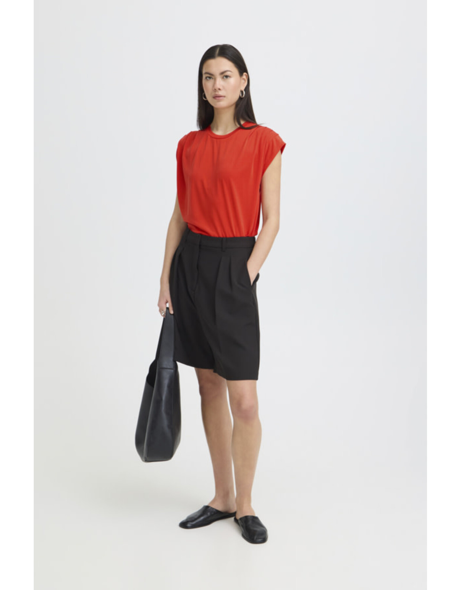 ICHI ICHI - Lisken  Tee (Fiery Red)