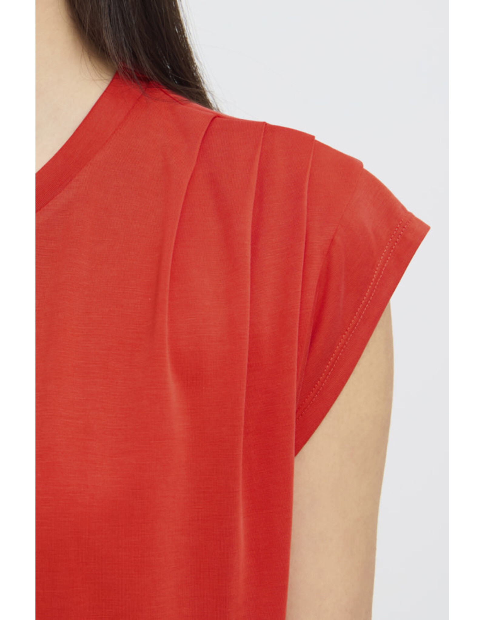 ICHI ICHI - Lisken  Tee (Fiery Red)