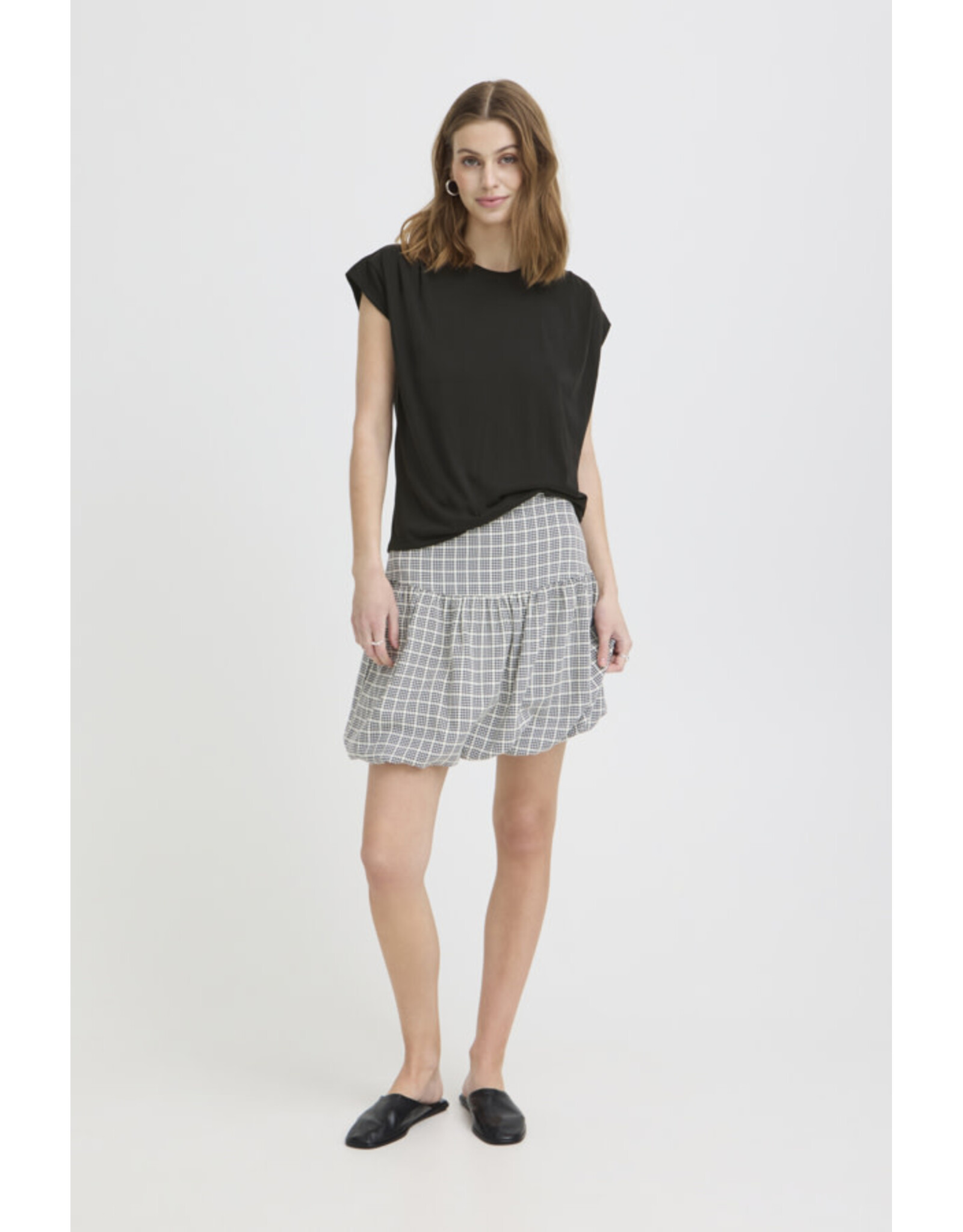 ICHI ICHI - Lisken  Tee (Black)