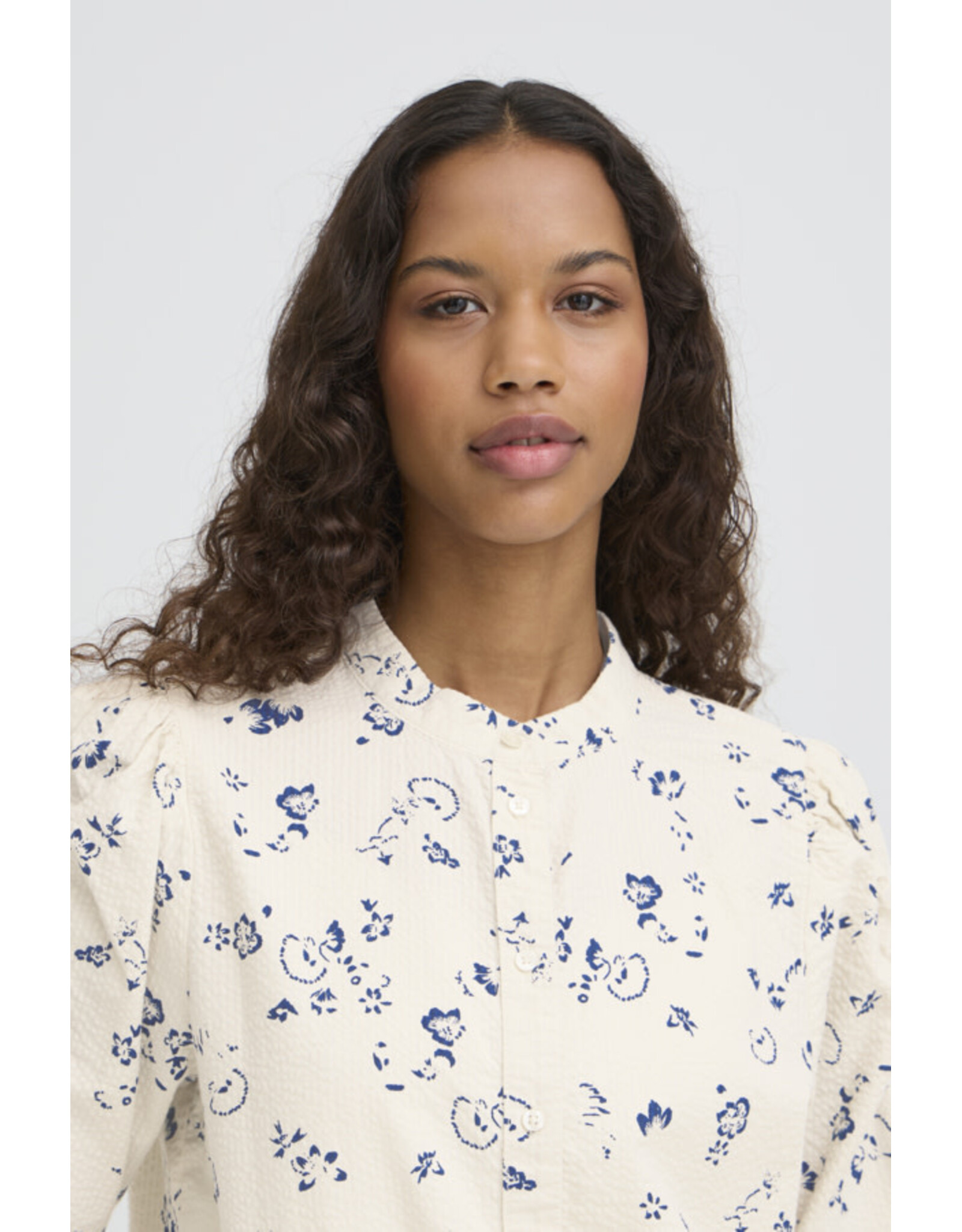 ICHI ICHI - Qwina Shirt (Blue Print)