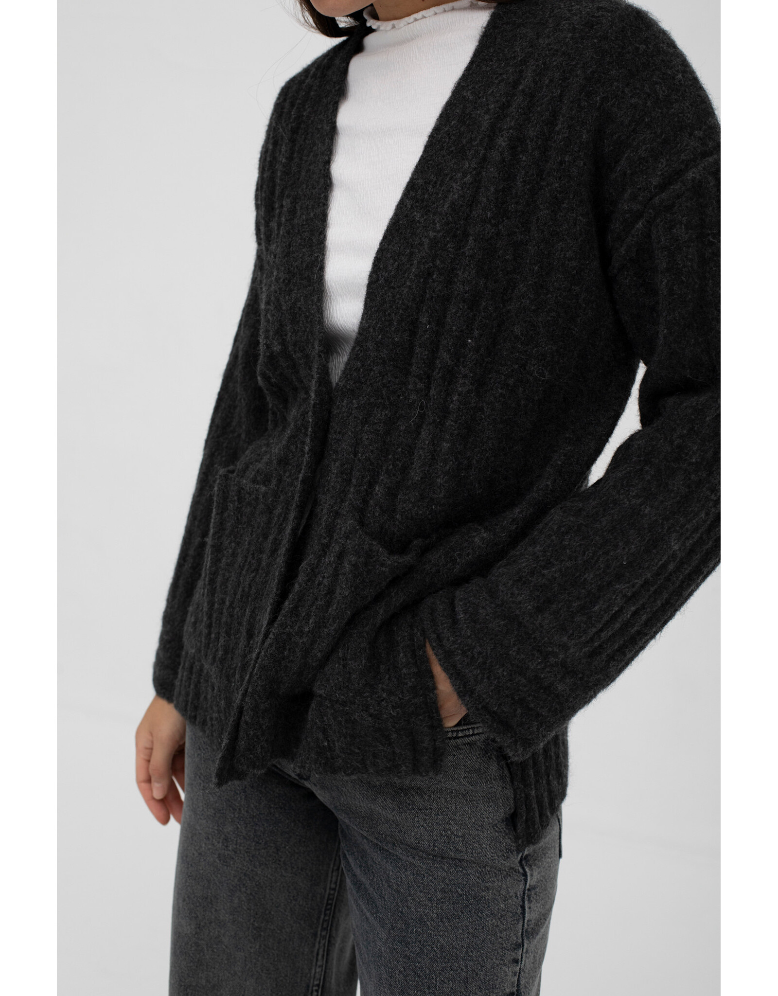 Mus & BomBon Mus & BomBon - Gangam Cardigan (Anthracite)