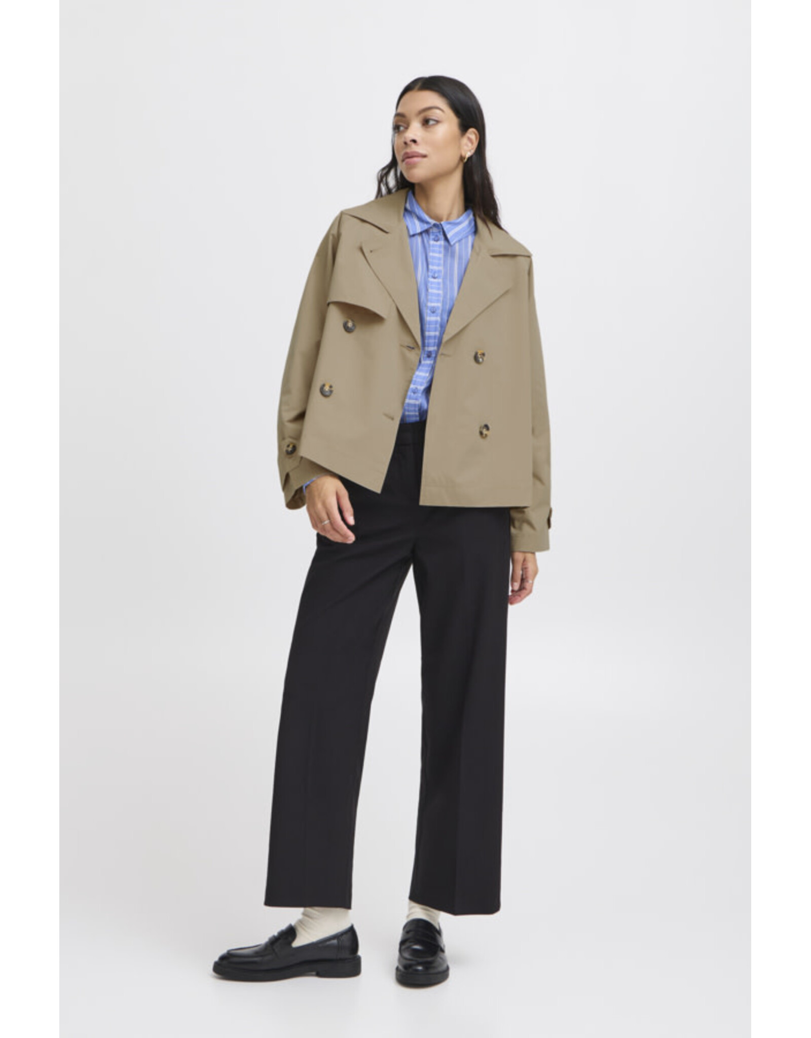 b.young b.young - Calea Cropped Trench Coat (Safari)