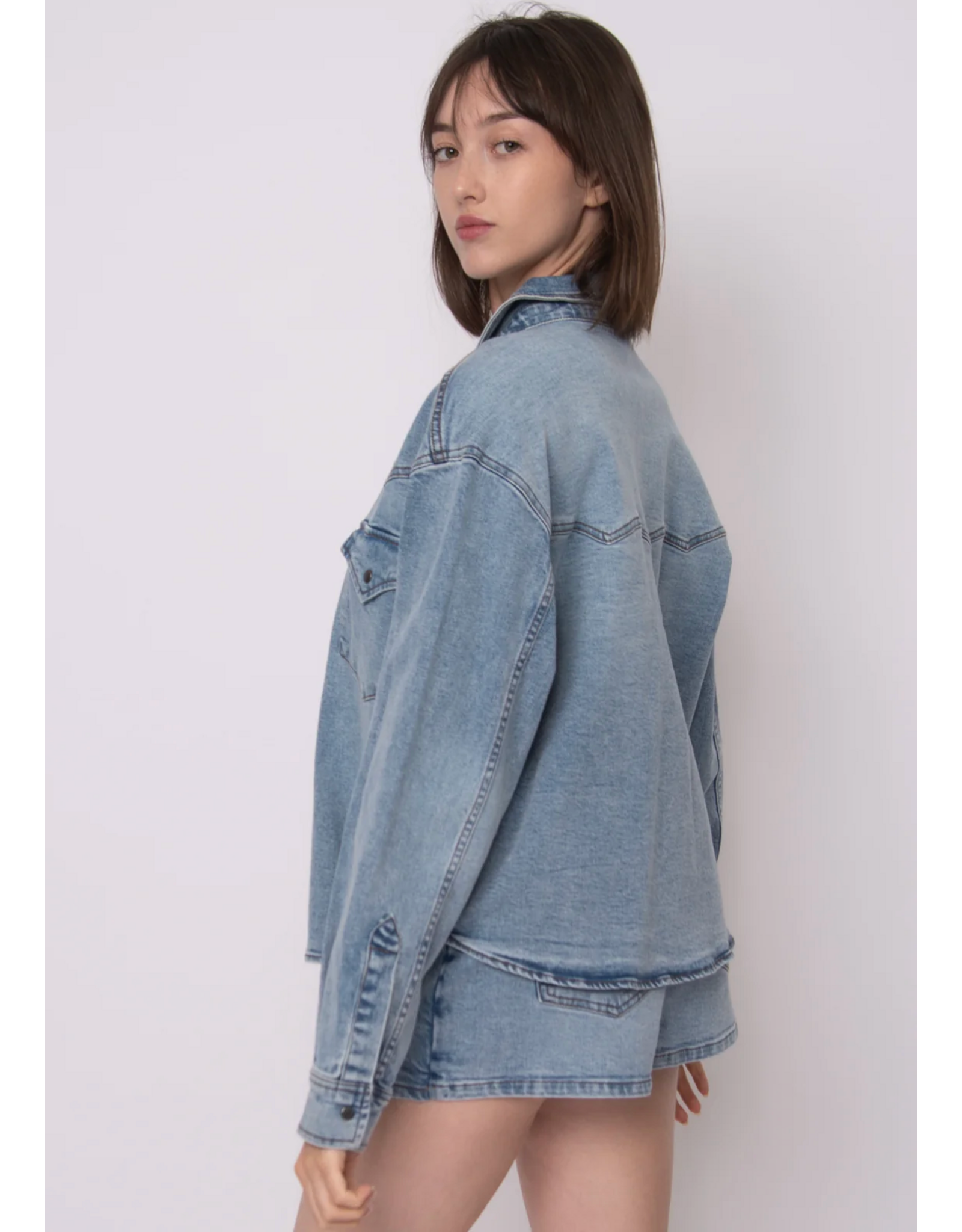 RD Style RD Style - Lizette Stretch Denim Shirt Jacket (Light Wash)