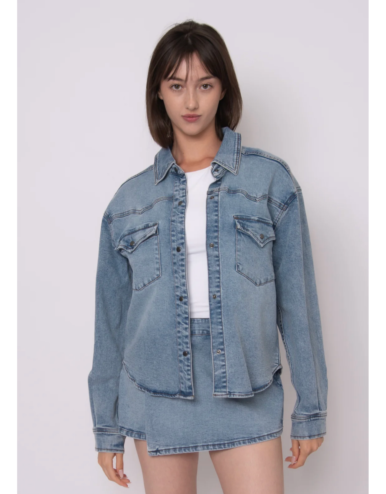 RD Style RD Style - Lizette Stretch Denim Shirt Jacket (Light Wash)