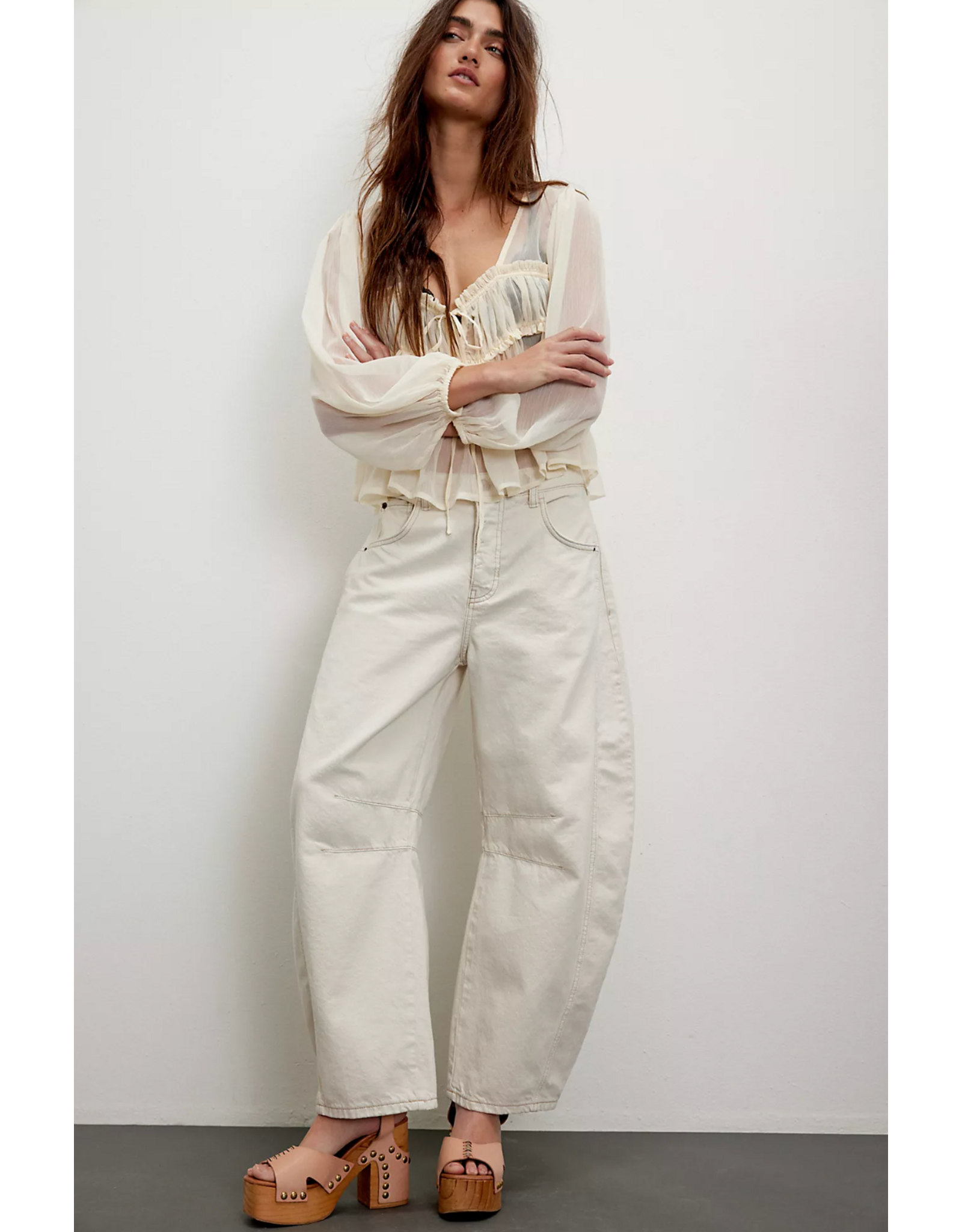 Free people Free People - Good Luck Midrise Barrel Jean (Milk)