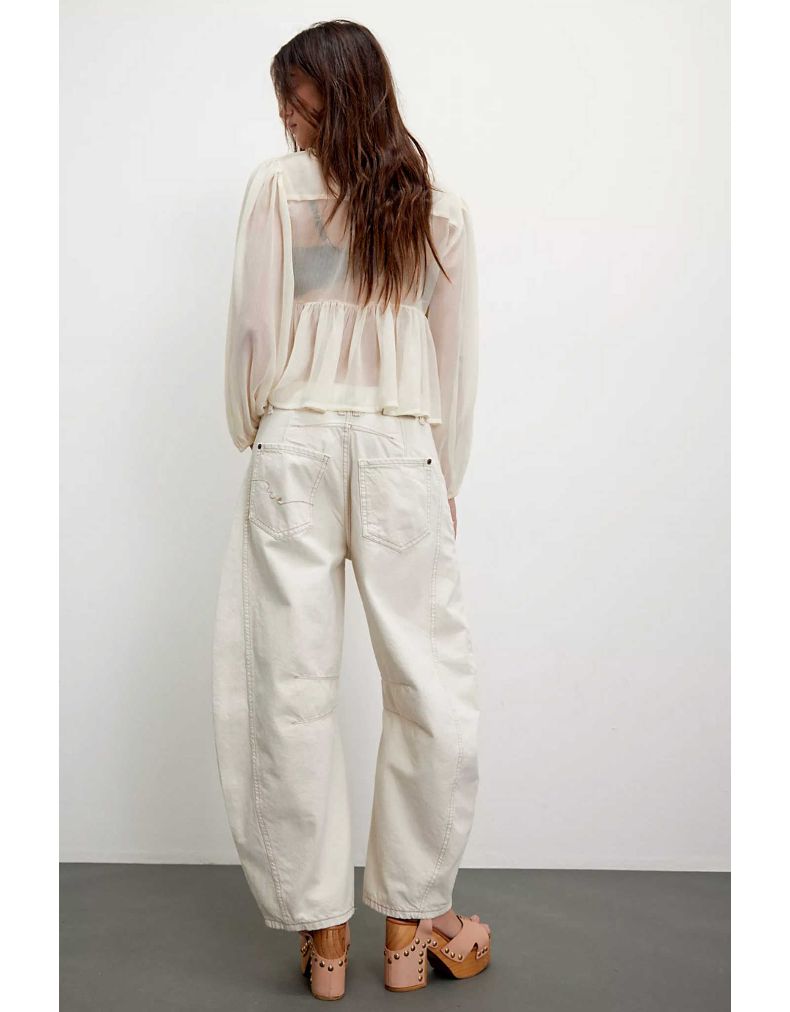 Free people Free People - Good Luck Midrise Barrel Jean (Milk)