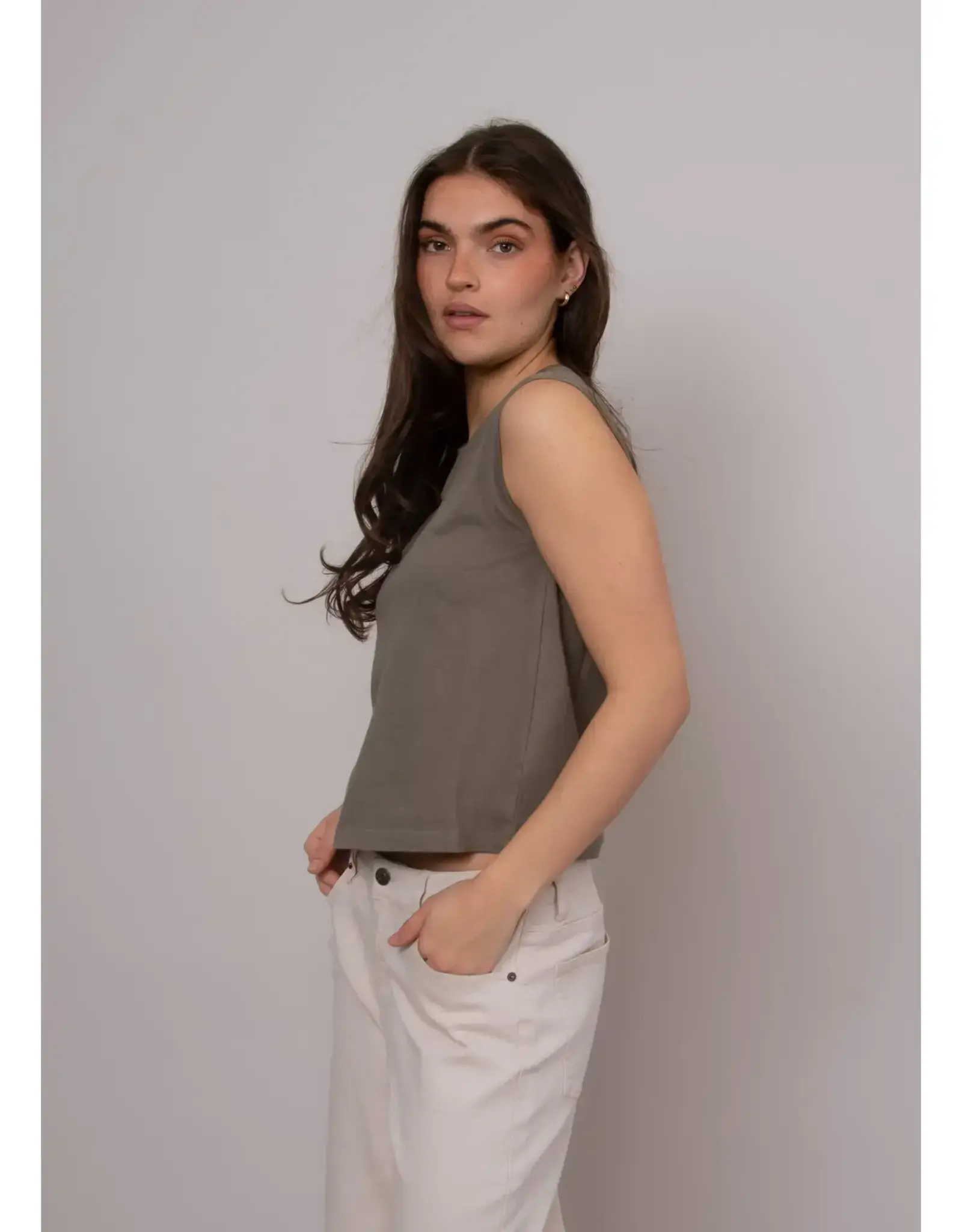 RD Style RD Style - Yura Sleeveless Crew Neck (Smokey Olive)