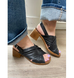 Bueno Bueno - Alexis Heeled Sandal (black)
