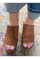 Miz Mooz Miz Mooz - Wesley (Brandy)