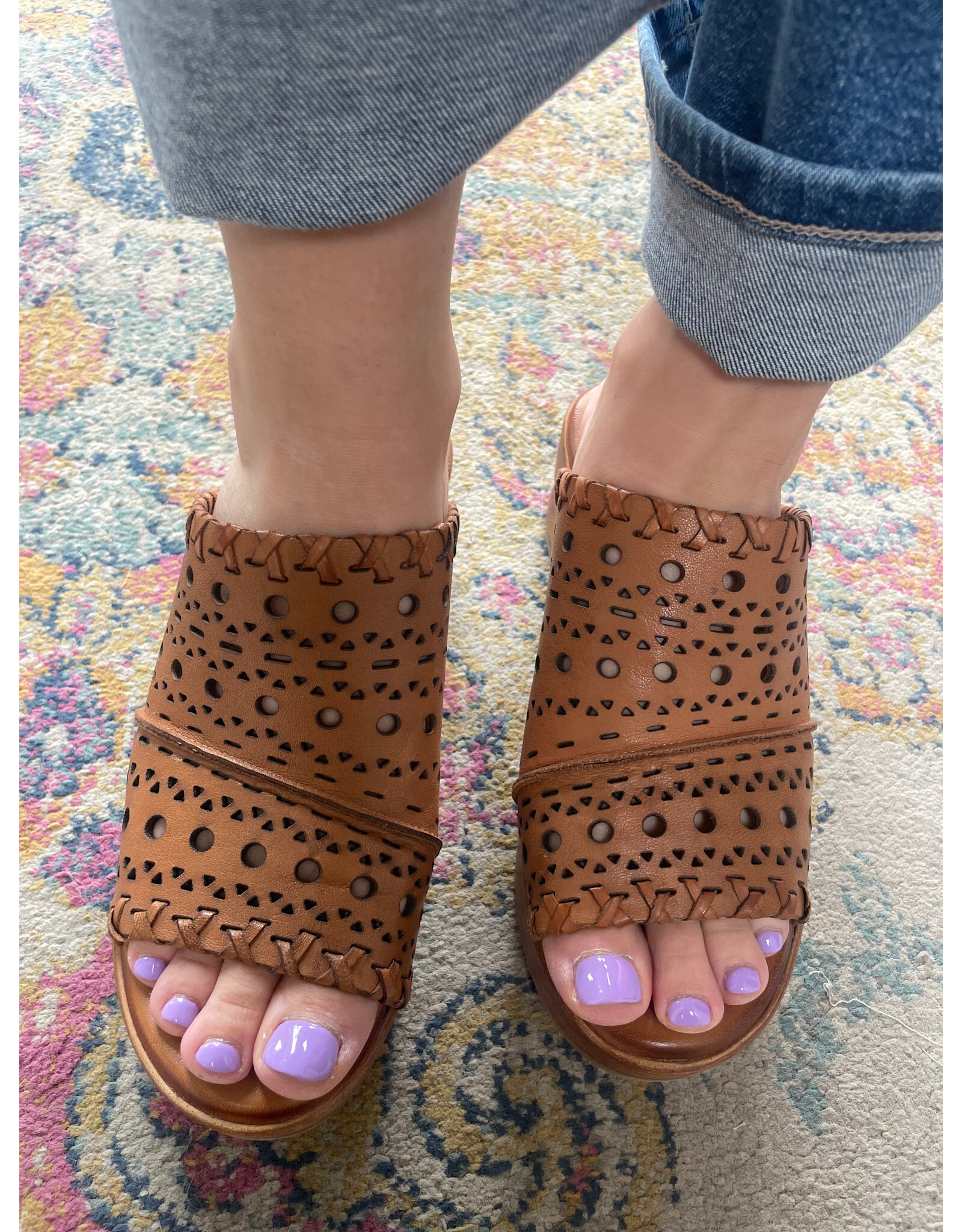 Miz Mooz Miz Mooz - Wesley (Brandy)