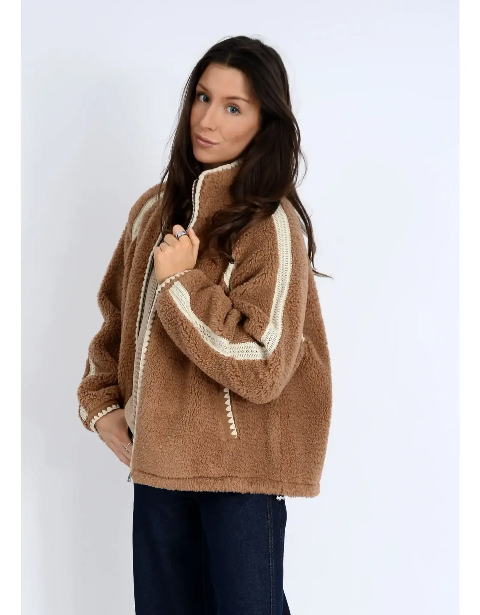 RD Style RD Style - Nikita Sherpa Zip Front (Caramel)