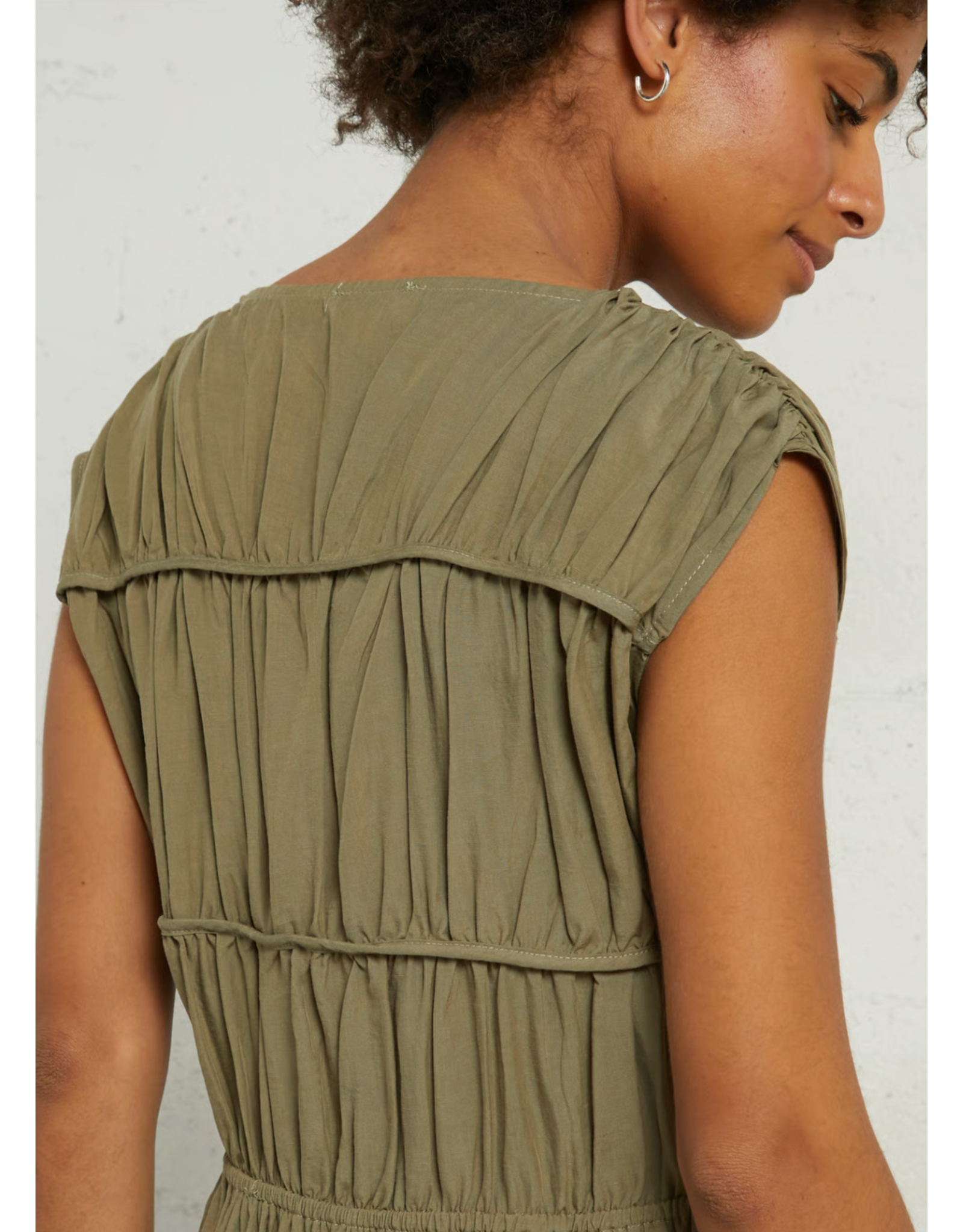 Korner Korner - V Neck Midi Dress (Khaki)