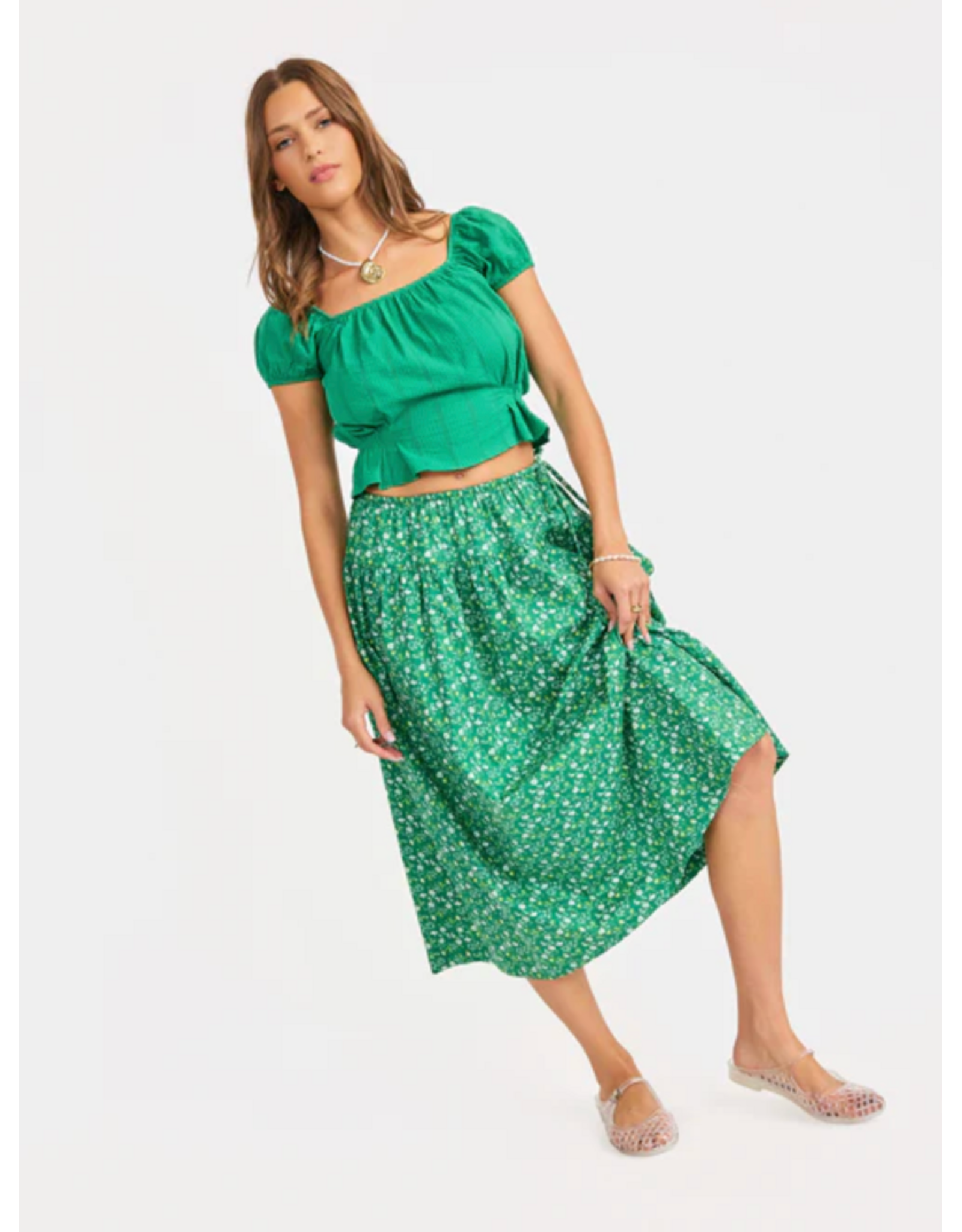 Sadie & Sage Sadie & Sage - Sun Escape Pleated Midi Skirt (Kelly Green)