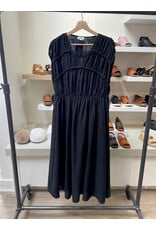 Korner Korner - V Neck Midi Dress (Black)