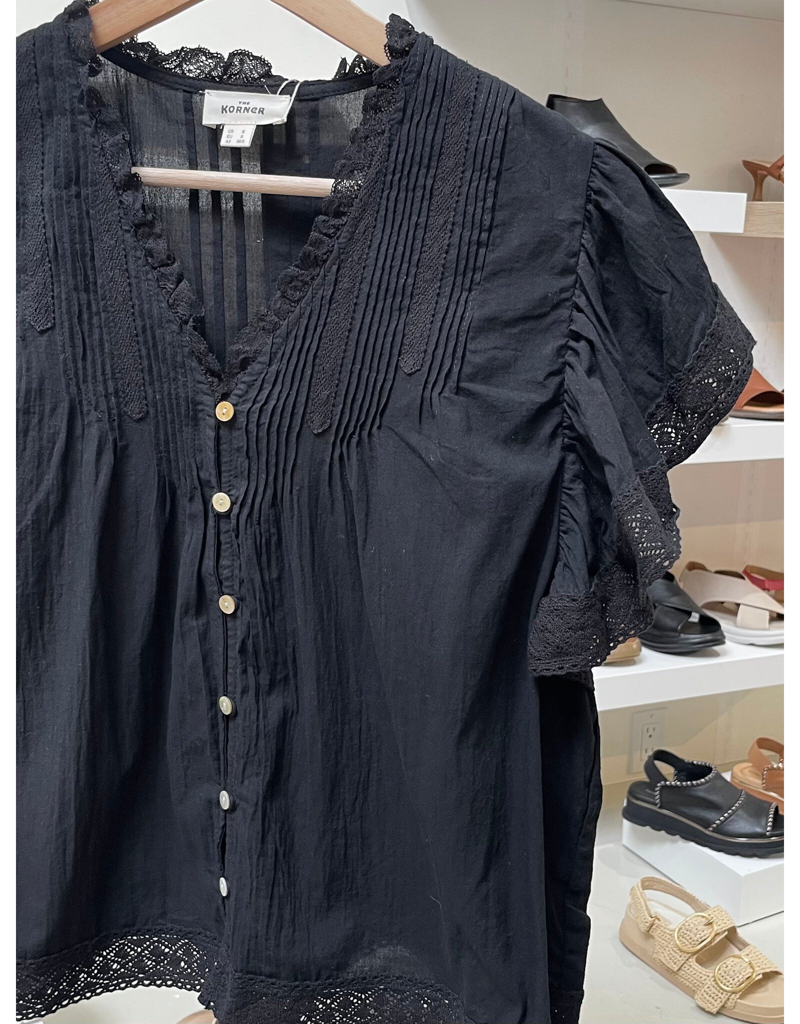 Korner Korner - Short Sleeve Button Up with Lace Trim (Black)