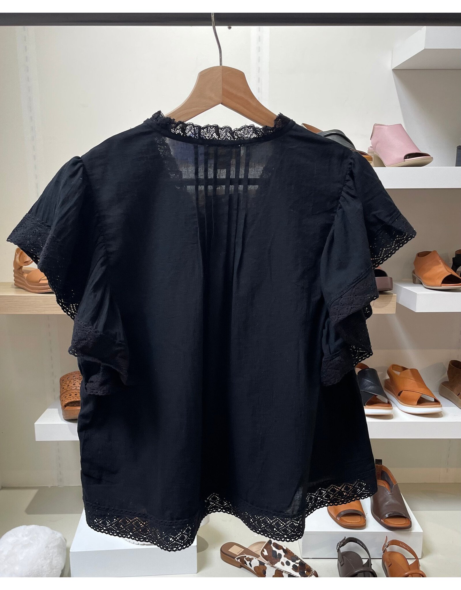 Korner Korner - Short Sleeve Button Up with Lace Trim (Black)