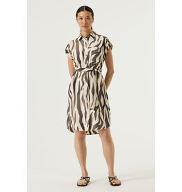 Garcia Garcia - Belted Short Sleeve Dress