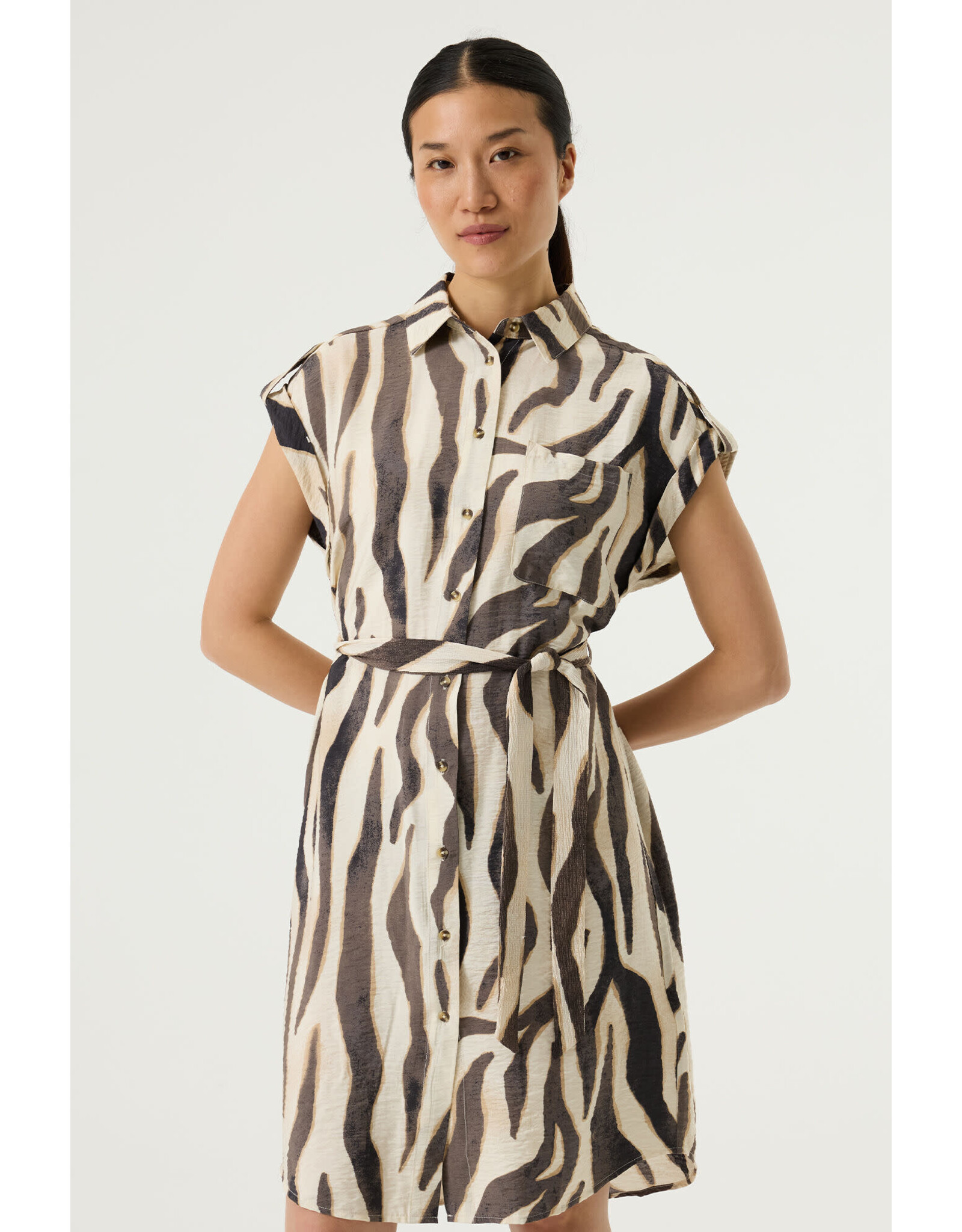 Garcia Garcia - Belted Short Sleeve Dress