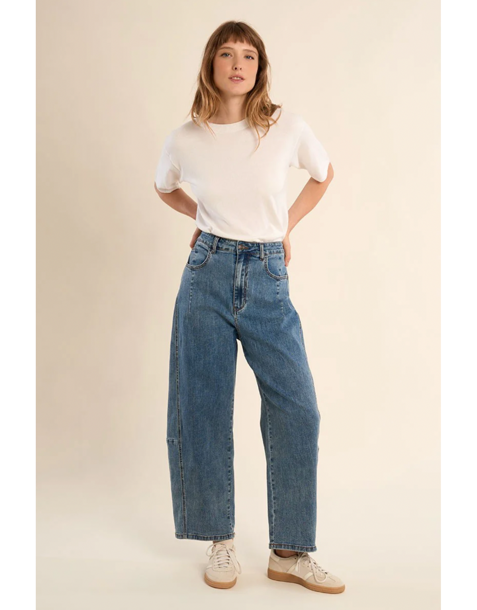 Molly Bracken Molly Bracken - High Waisted Barrel leg jeans (Denim Blue)