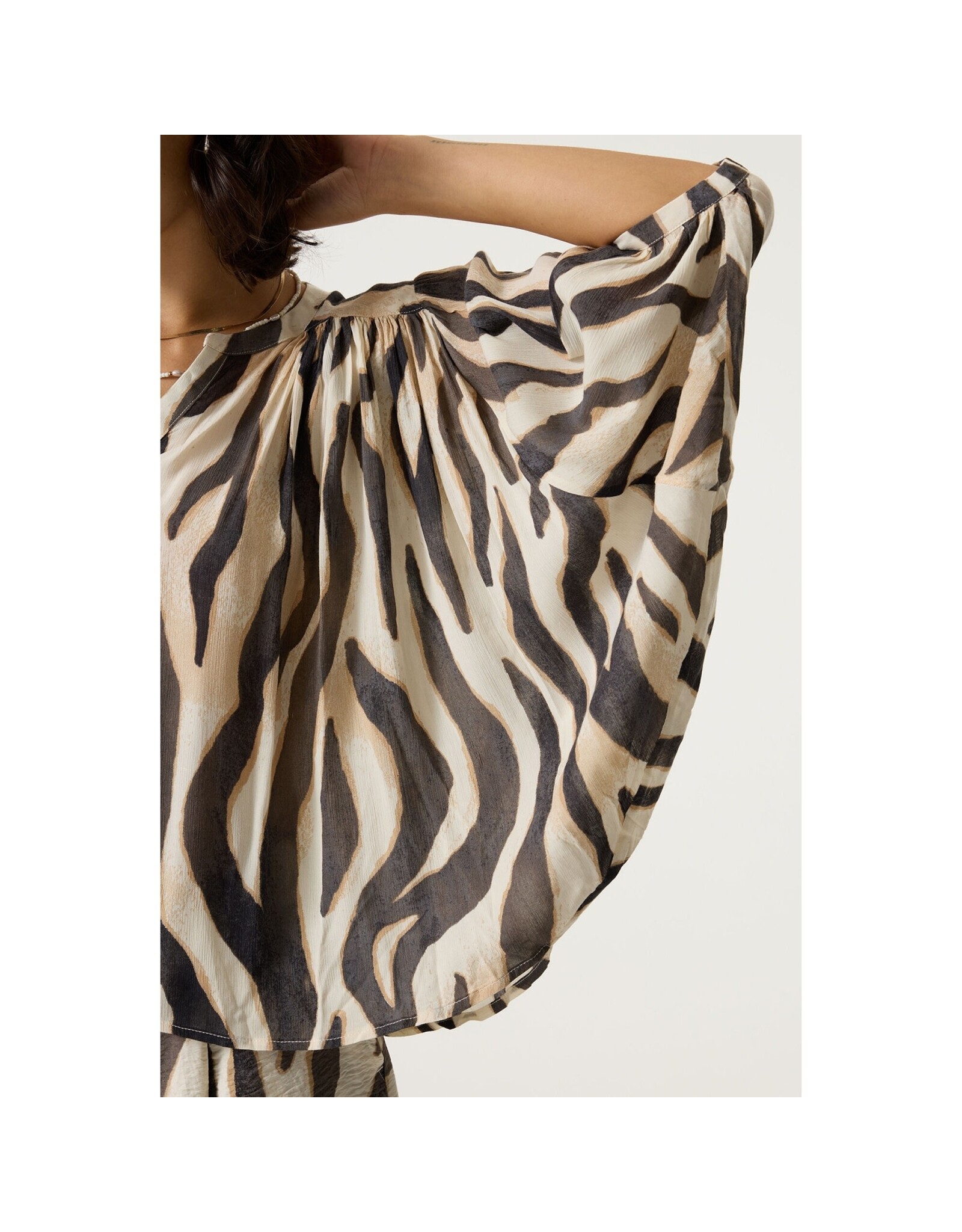 Garcia Garcia - Patterned Gauzy Button Up