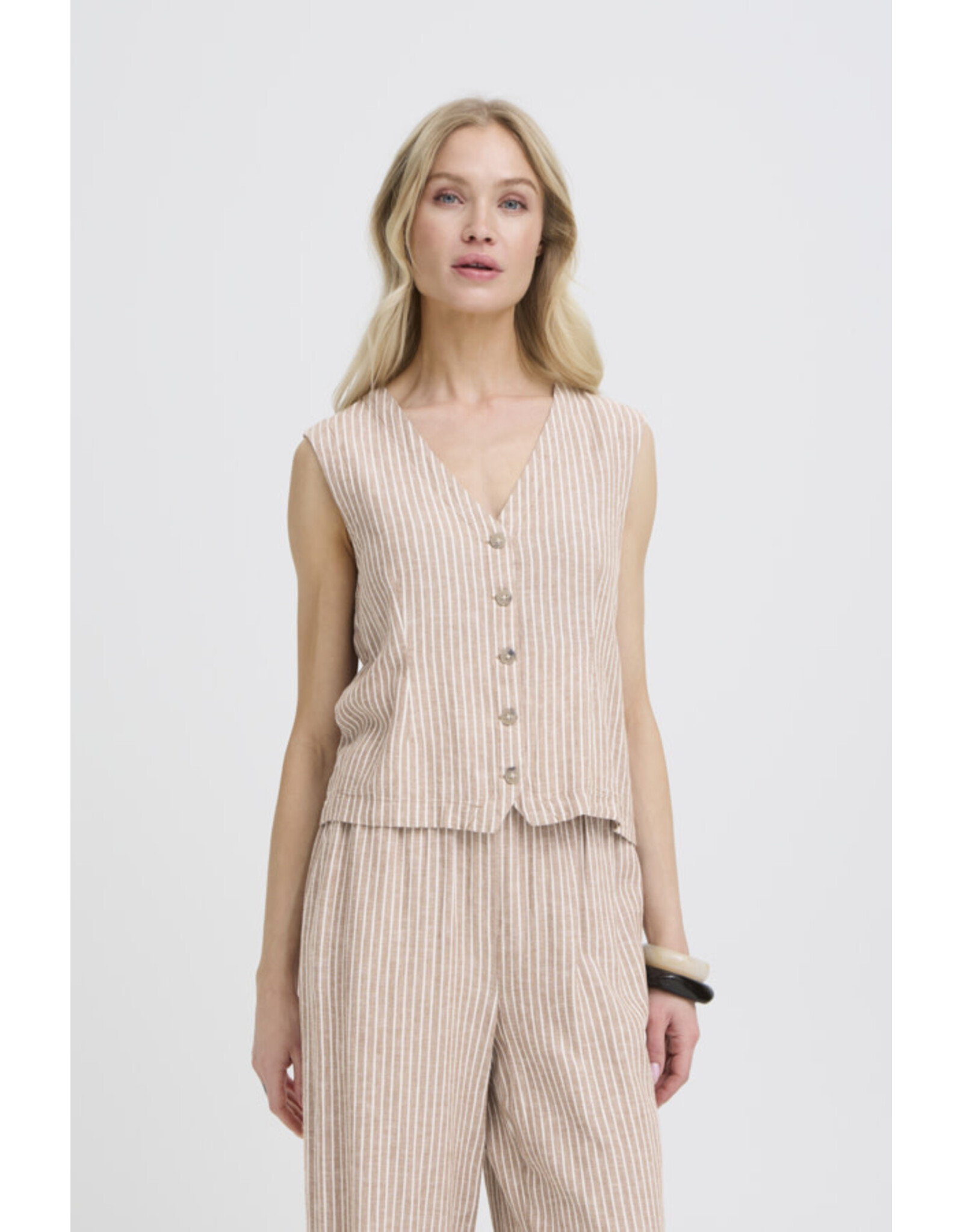 b.young b.young - Falakka Waistcoat (Rainy Day Stripe)