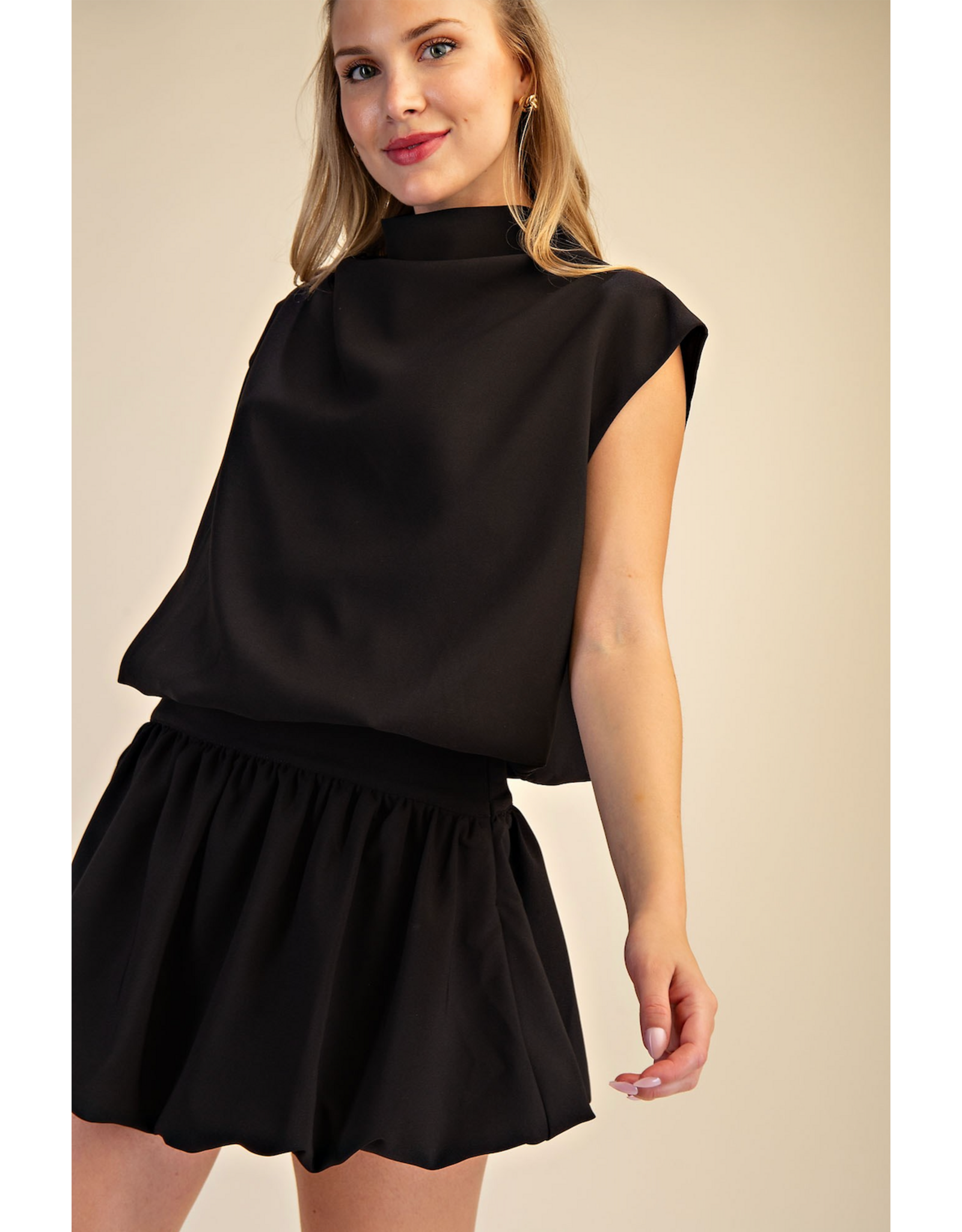 glam Mock Neck Balloon Top (Black)