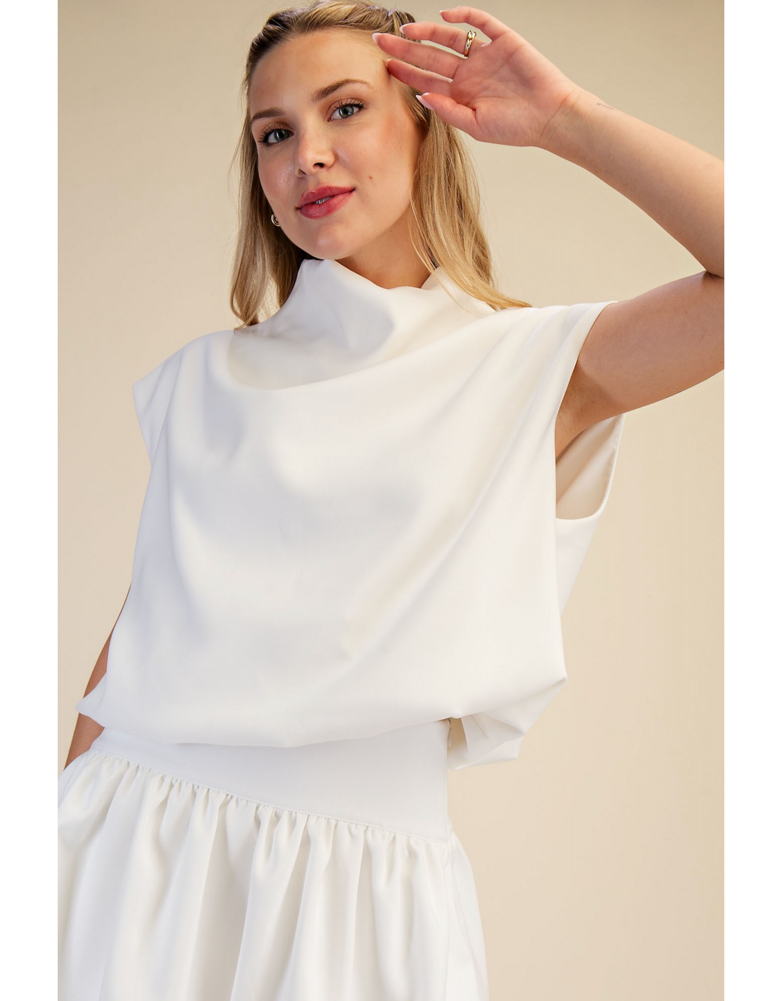 glam Mock Neck Balloon Top (Ivory)