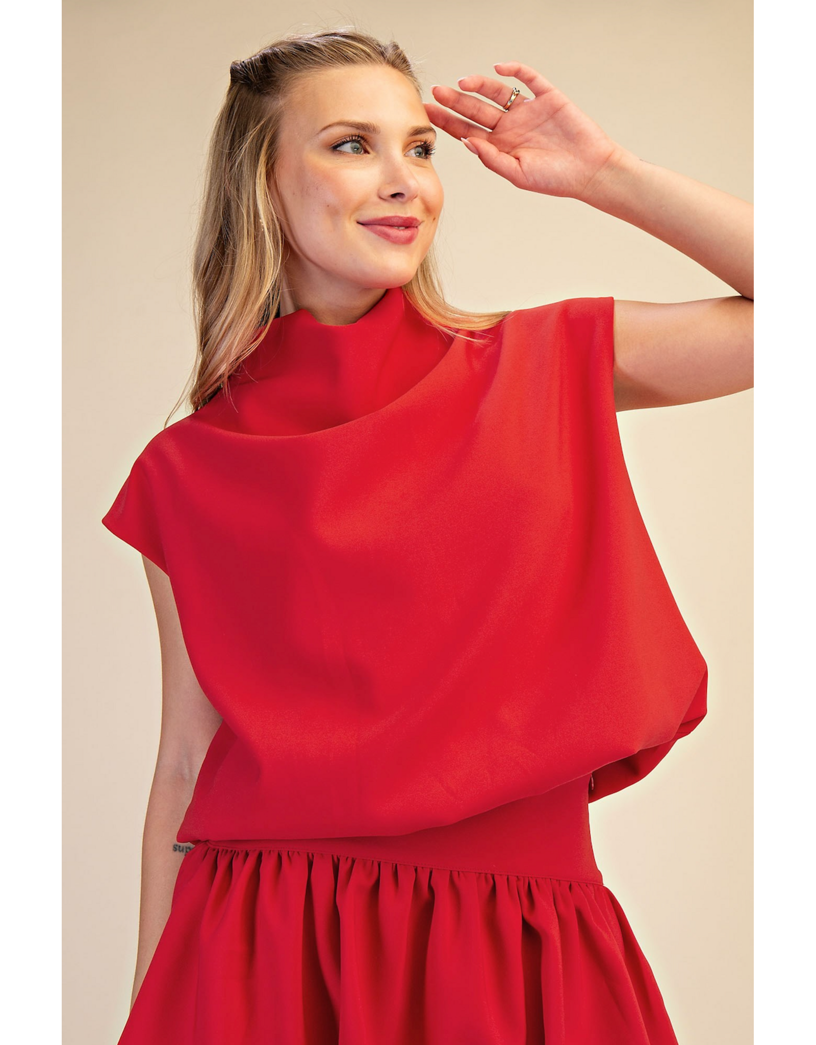 glam Mock Neck Balloon Top (Red)