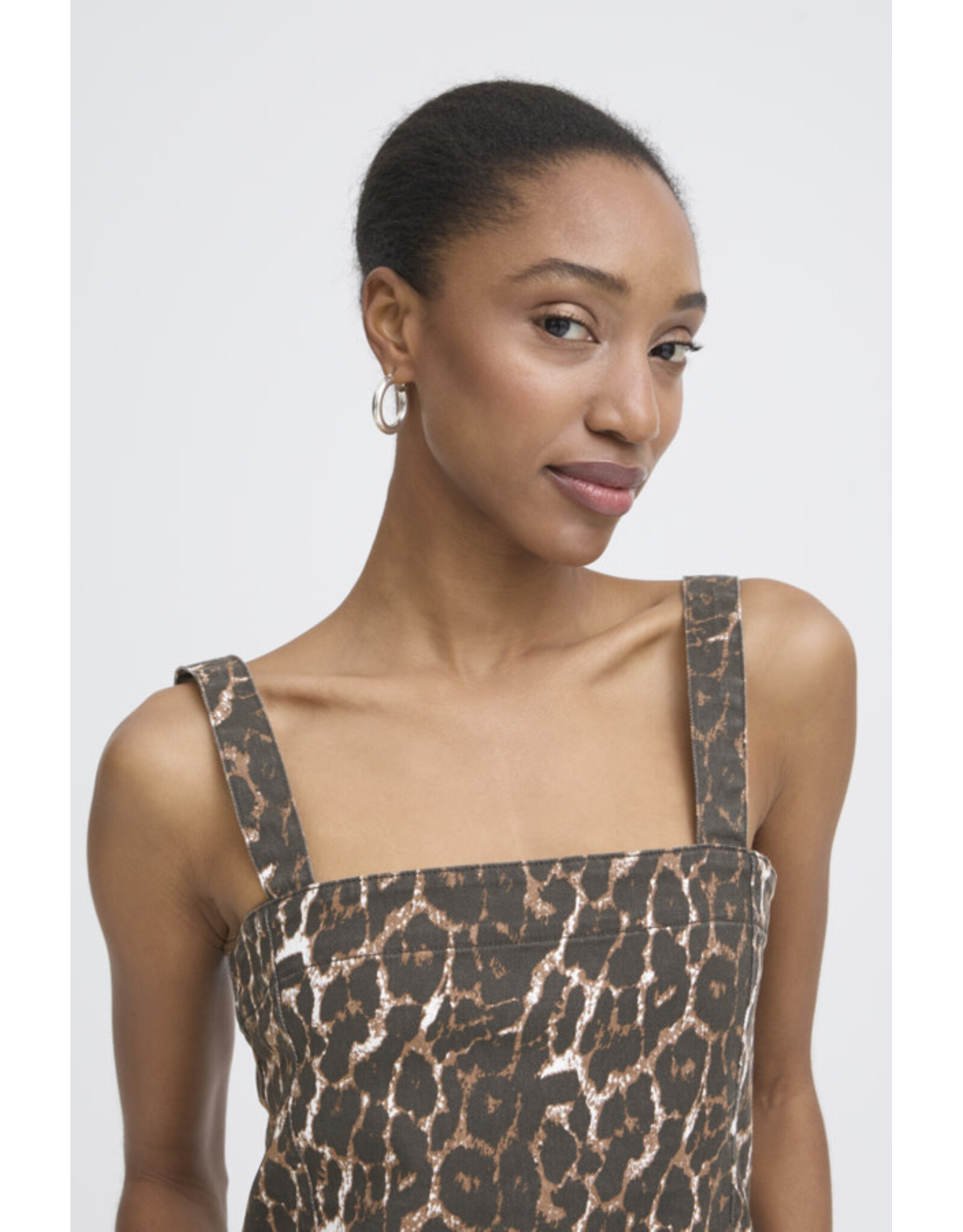 ICHI ICHI - Brokes Sleeveless Peplum Top (Leopard Print)