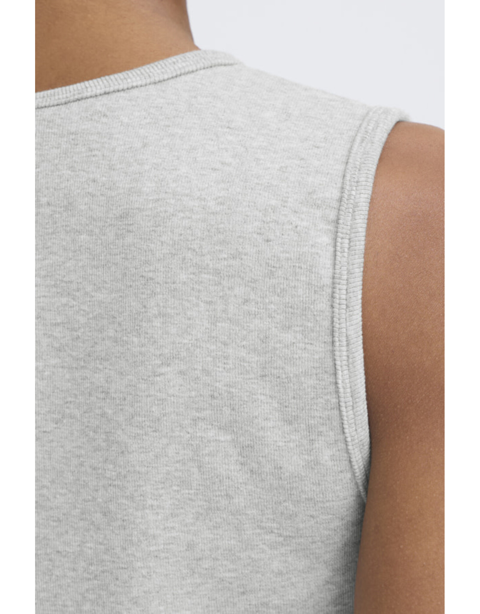 ICHI ICHI - Palma Sleeveless Button Front Top (Alloy)