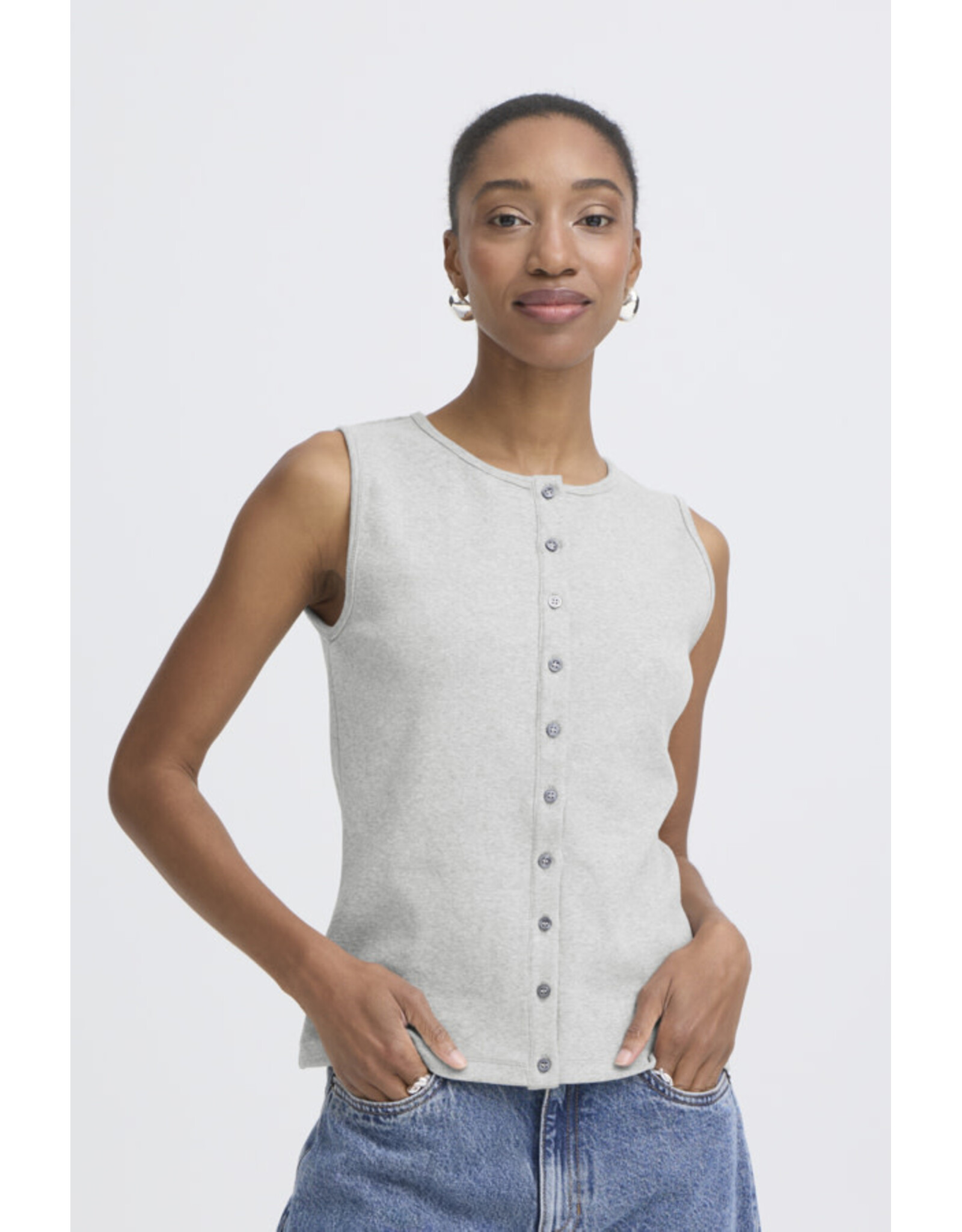 ICHI ICHI - Palma Sleeveless Button Front Top (Alloy)