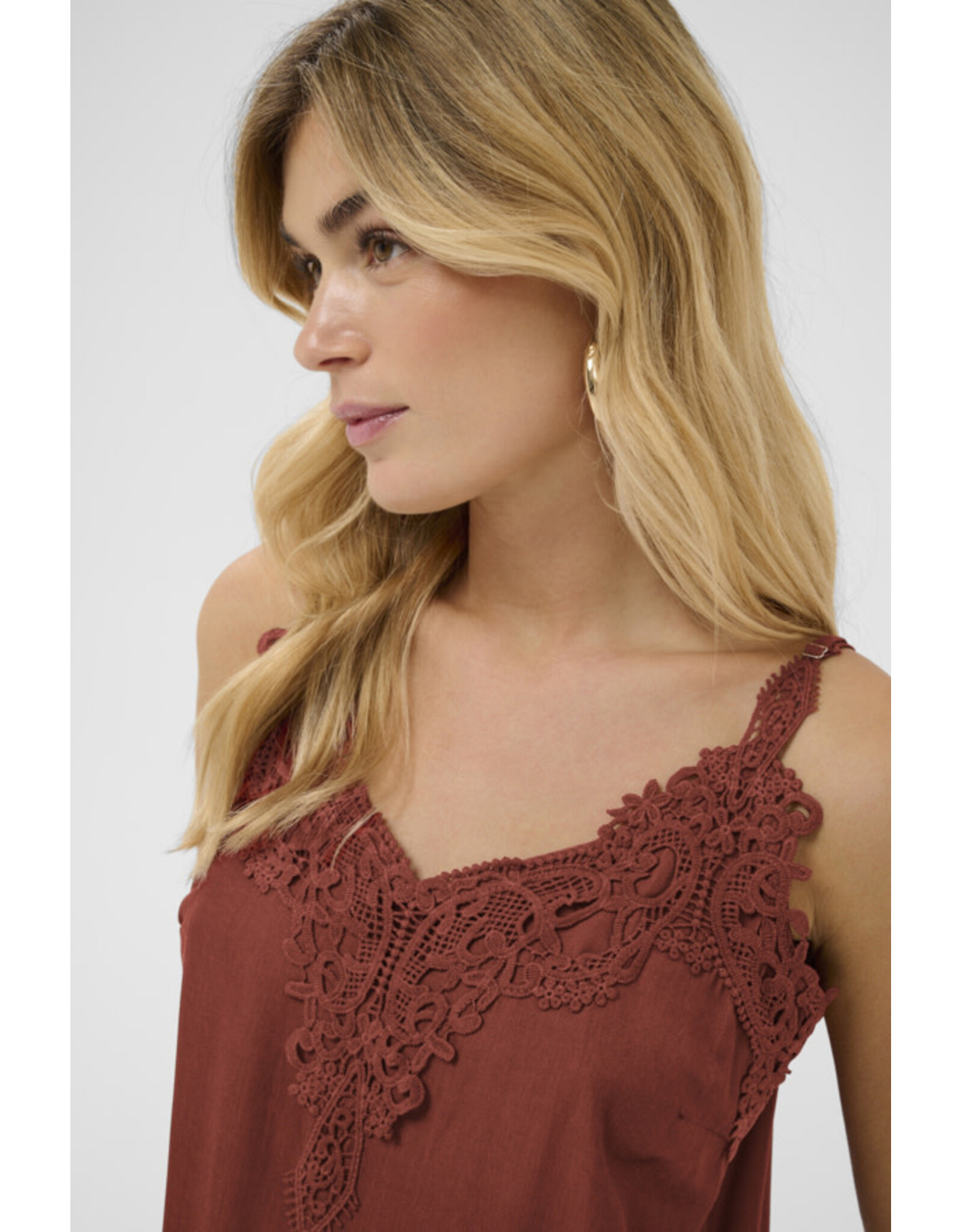 Cream Cream - Anna top (Brandy Sniffer)