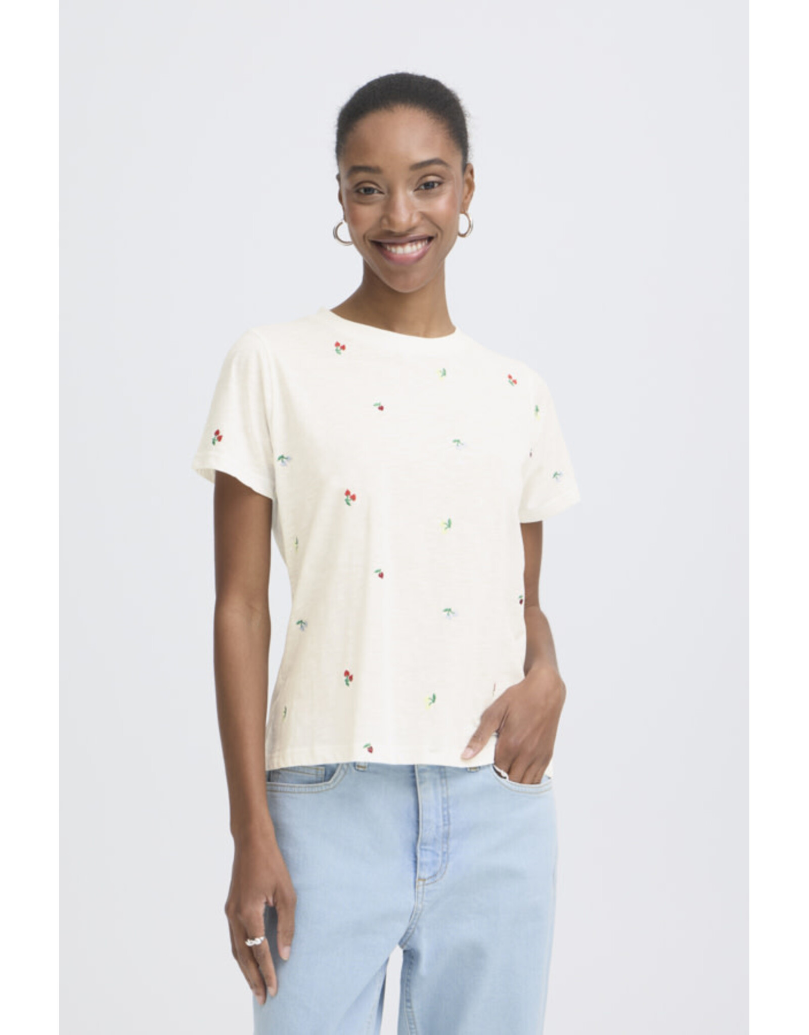 ICHI ICHI - Olya Tee (Cloud Dancer)