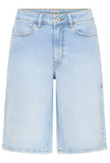 ICHI ICHI - Twiggy Bermuda Short (Light Blue)