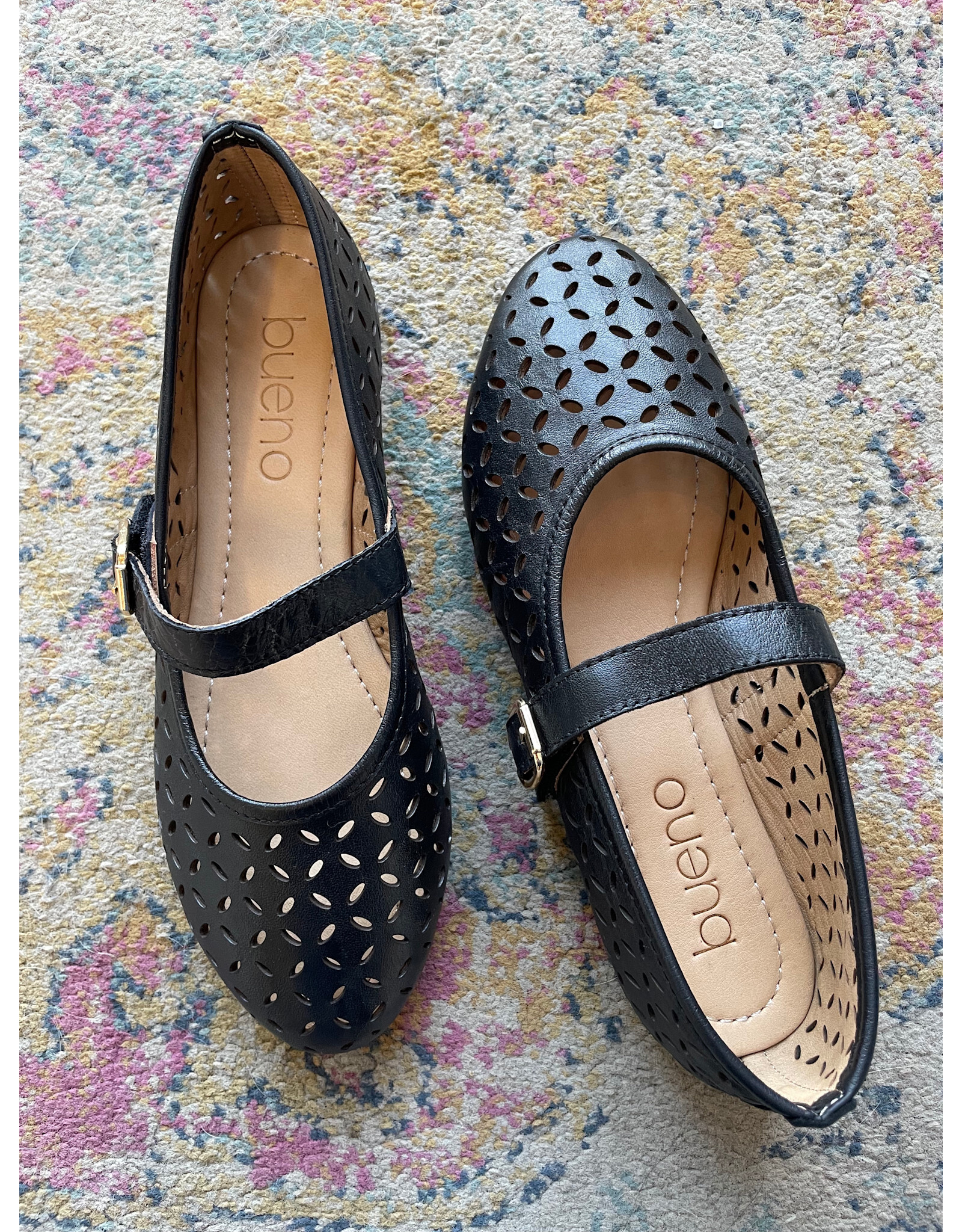 Bueno Bueno - Kehlani Perforated Mary Jane Flat (Black)